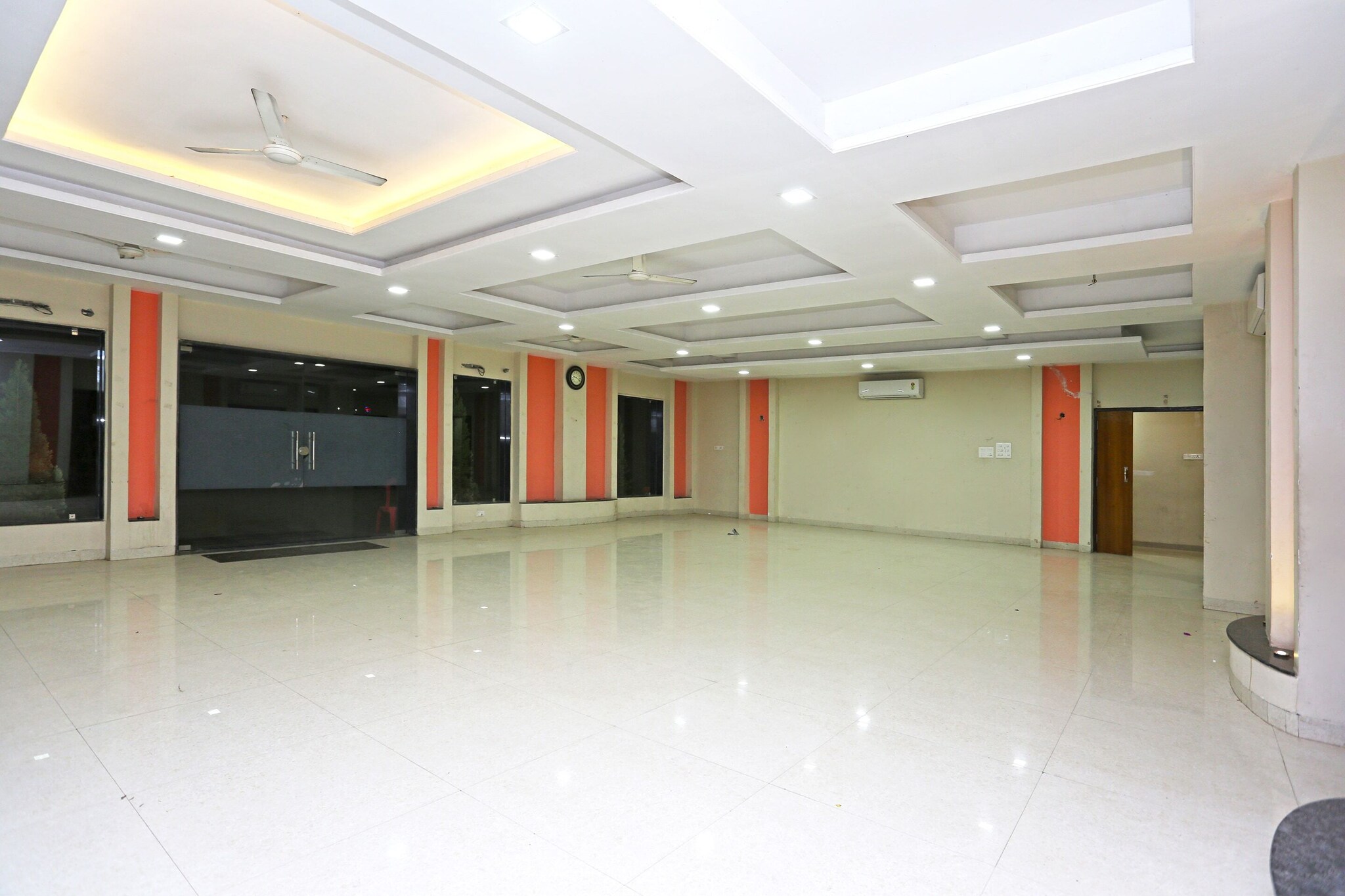 Hotel O Ambuja City Centre Mall