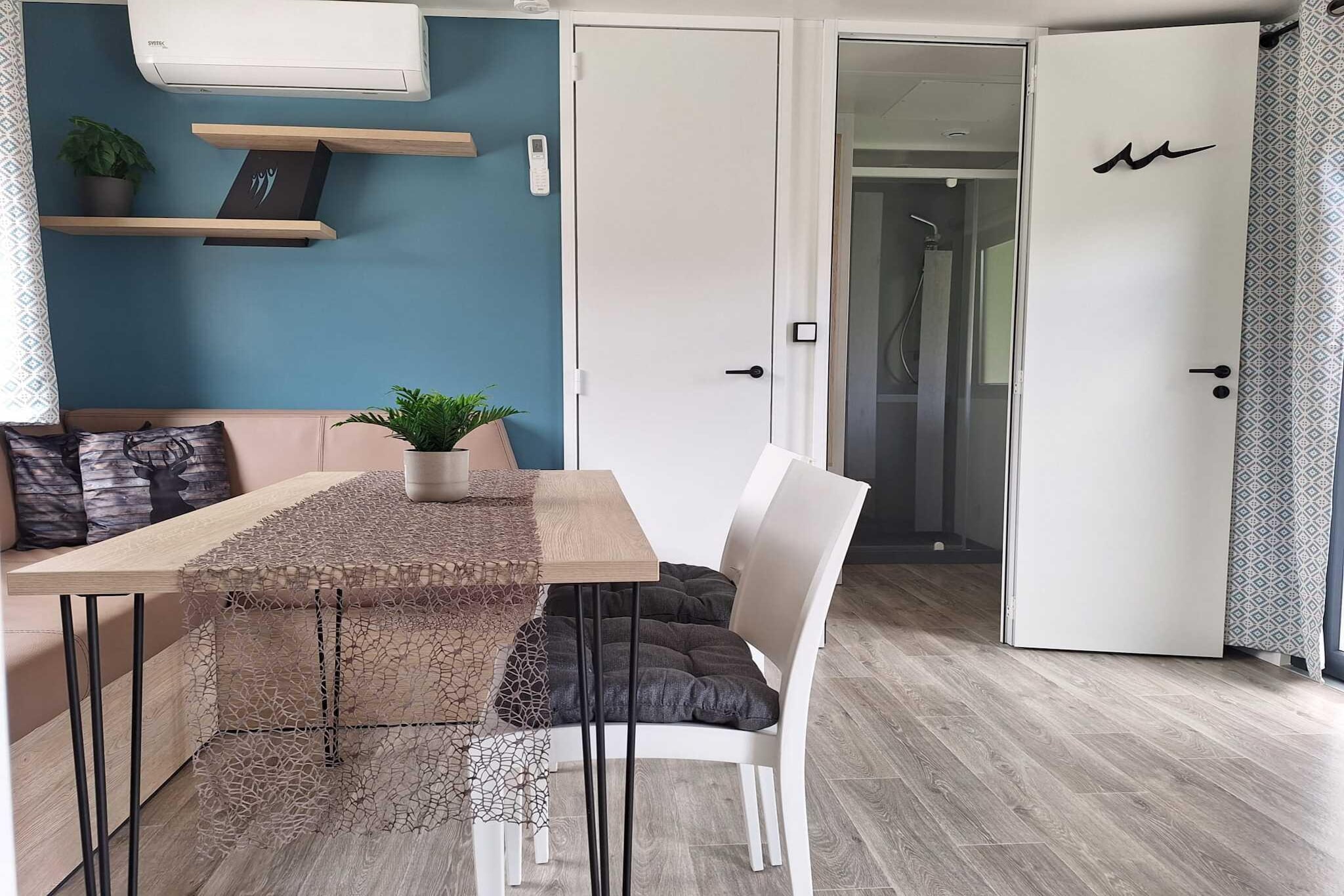 Mobilhome Bali 1-Living room