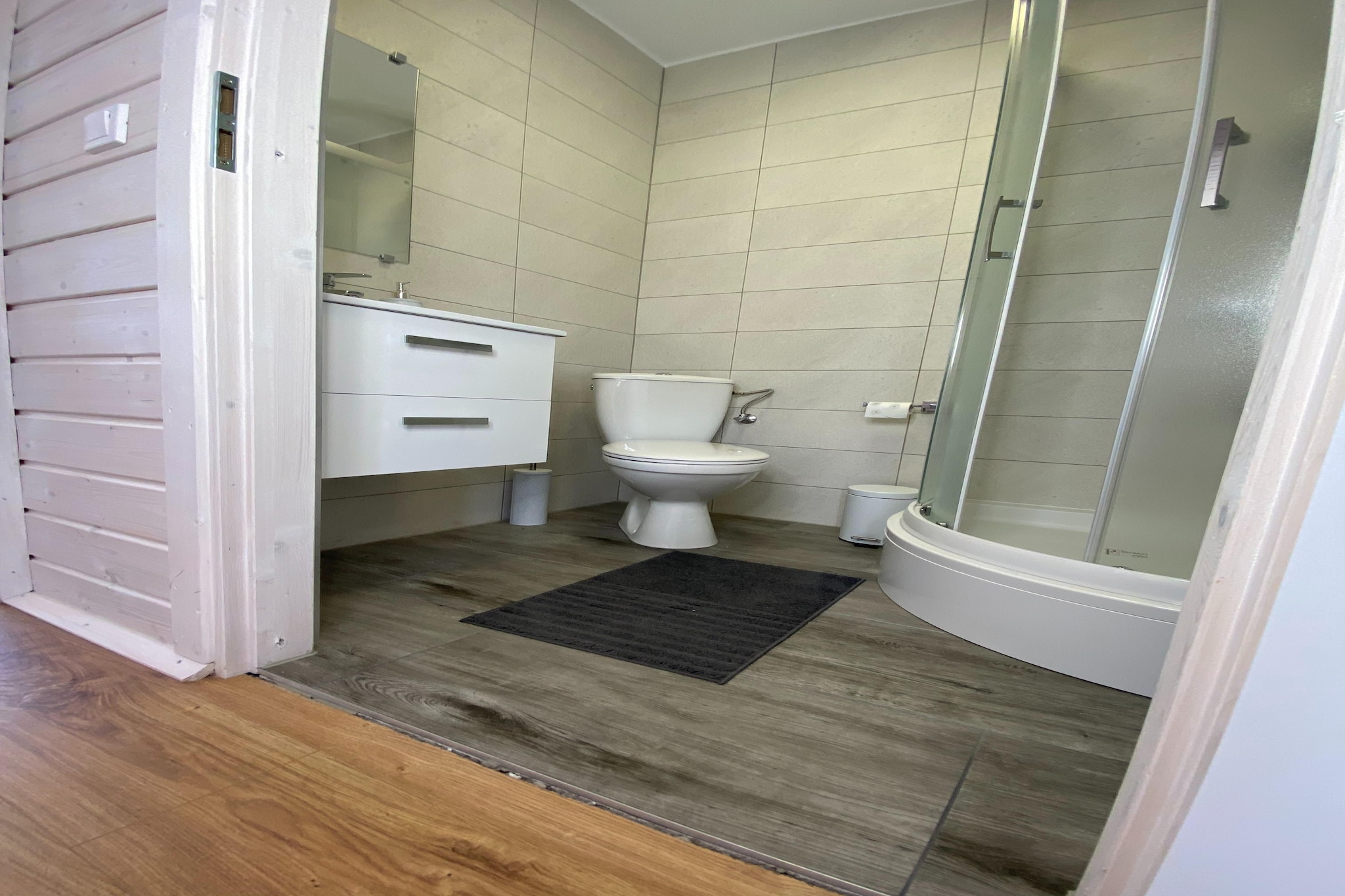 	Domki sobota / sobota dla max 6 osób Dąbki-Bathroom