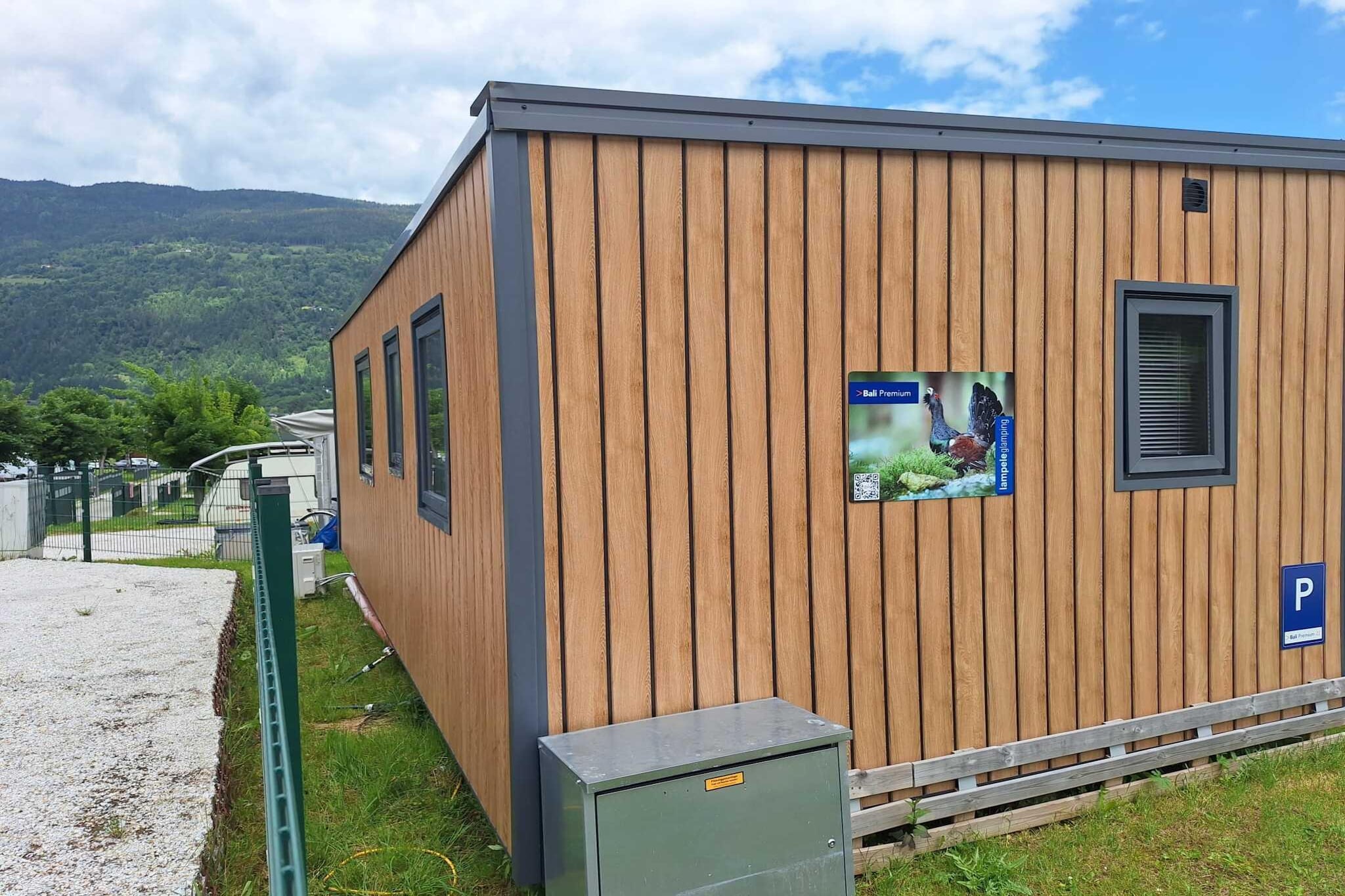 Mobilhome Bali 2-Exterior in summer