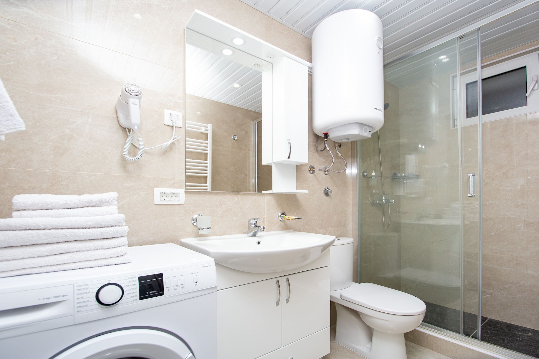 Guest House 4M Gregović - Three bedroom apartment - Bathroom