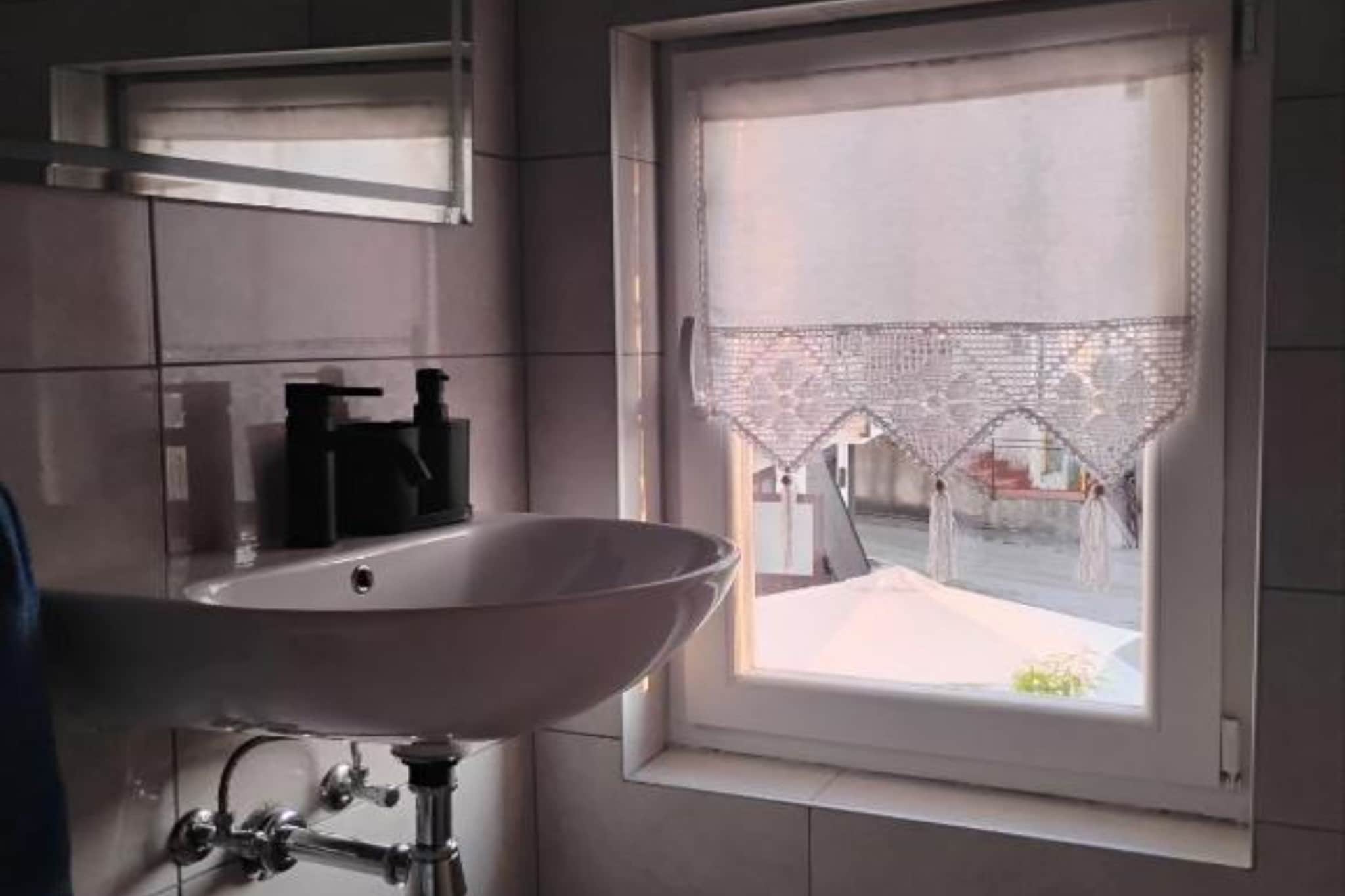 Elegant Apartment Judita - Two Bedroom Apartment - Badezimmer