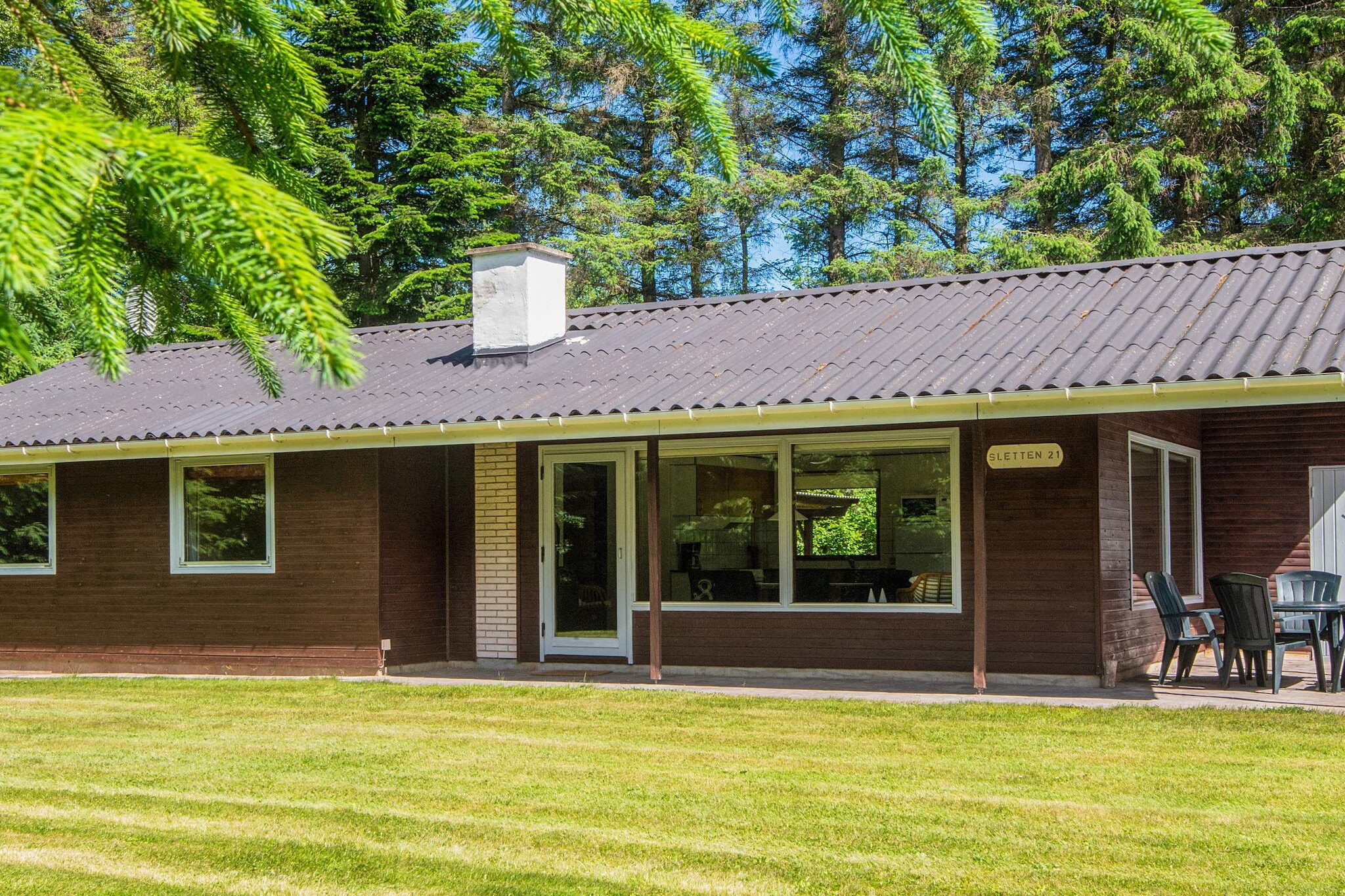 6 person holiday home in Hadsund