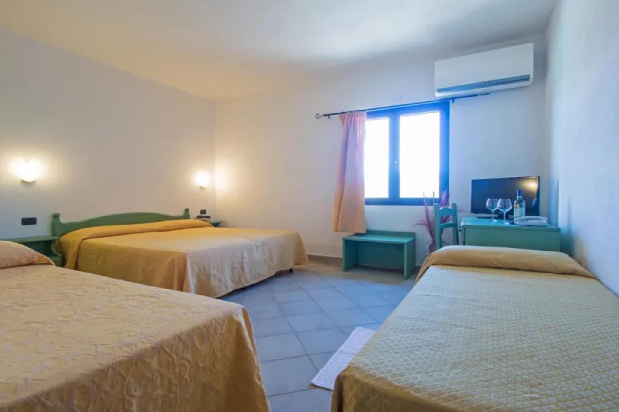 Residence Club Gli Ontani APARTMENT 2 BEDROOMS - 6 PAX - TYPE B R6B-Slaapkamer