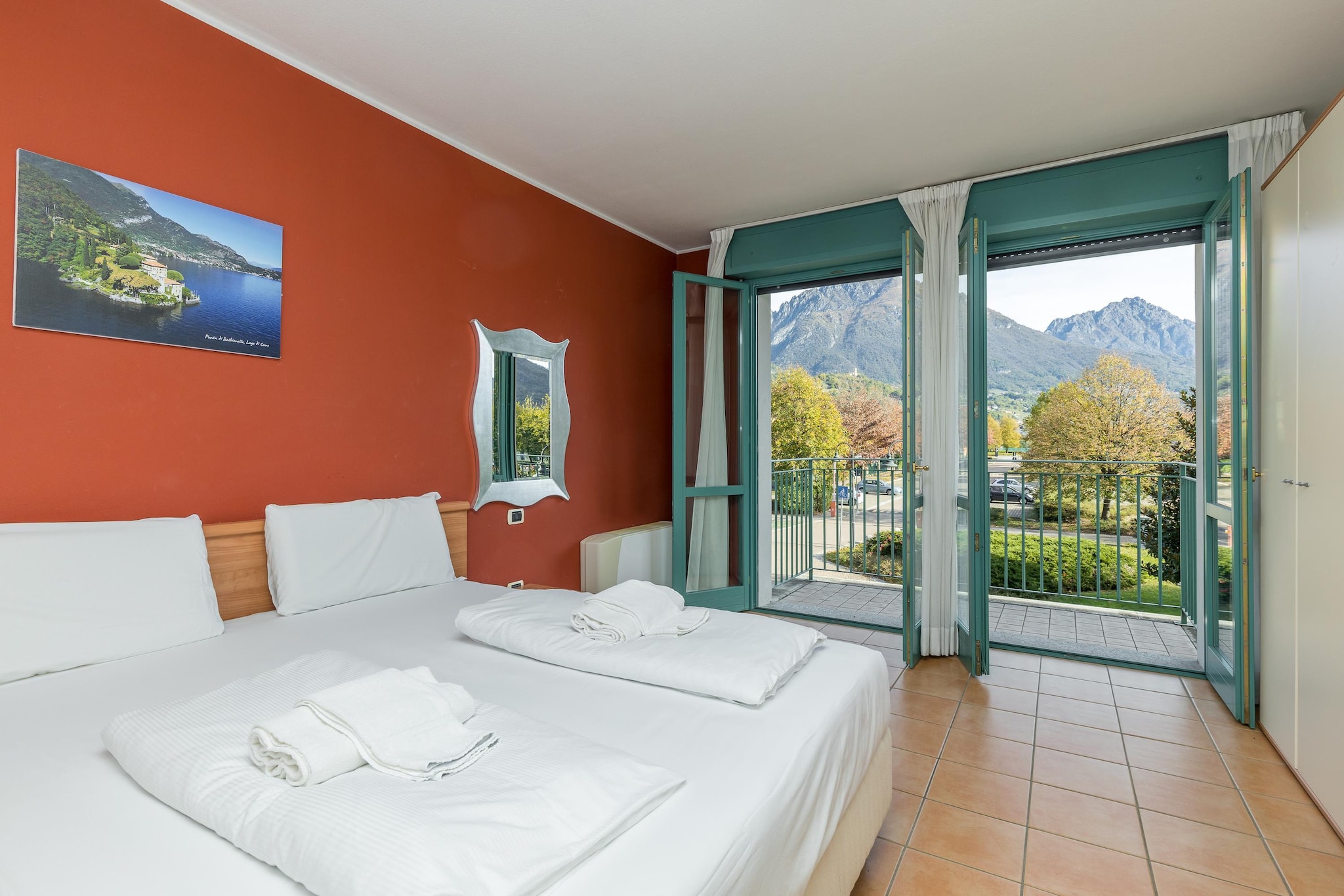 RESIDENCE PORTO LETIZIA - PALACE-1ROOM APT 4 PAX MOUNTAIN VIEW PLUS 8203 - P1MP4-Slaapkamer