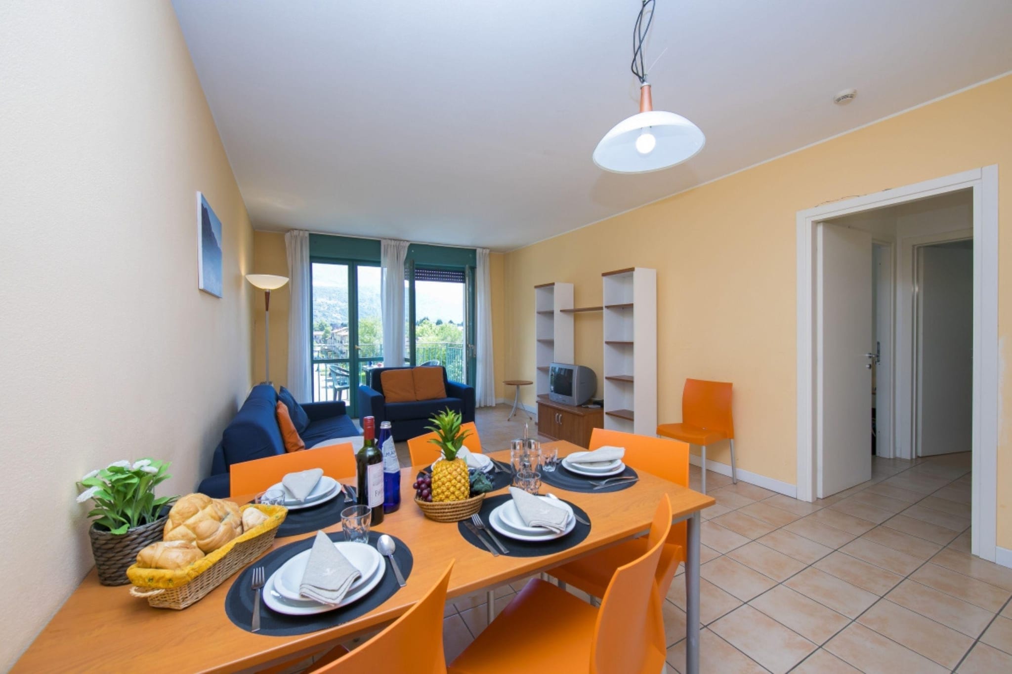 RESIDENCE PORTO LETIZIA - PALACE-1ROOM APT 4 PAX MOUNTAIN VIEW PLUS 8203 - P1MP4-Eetkamer