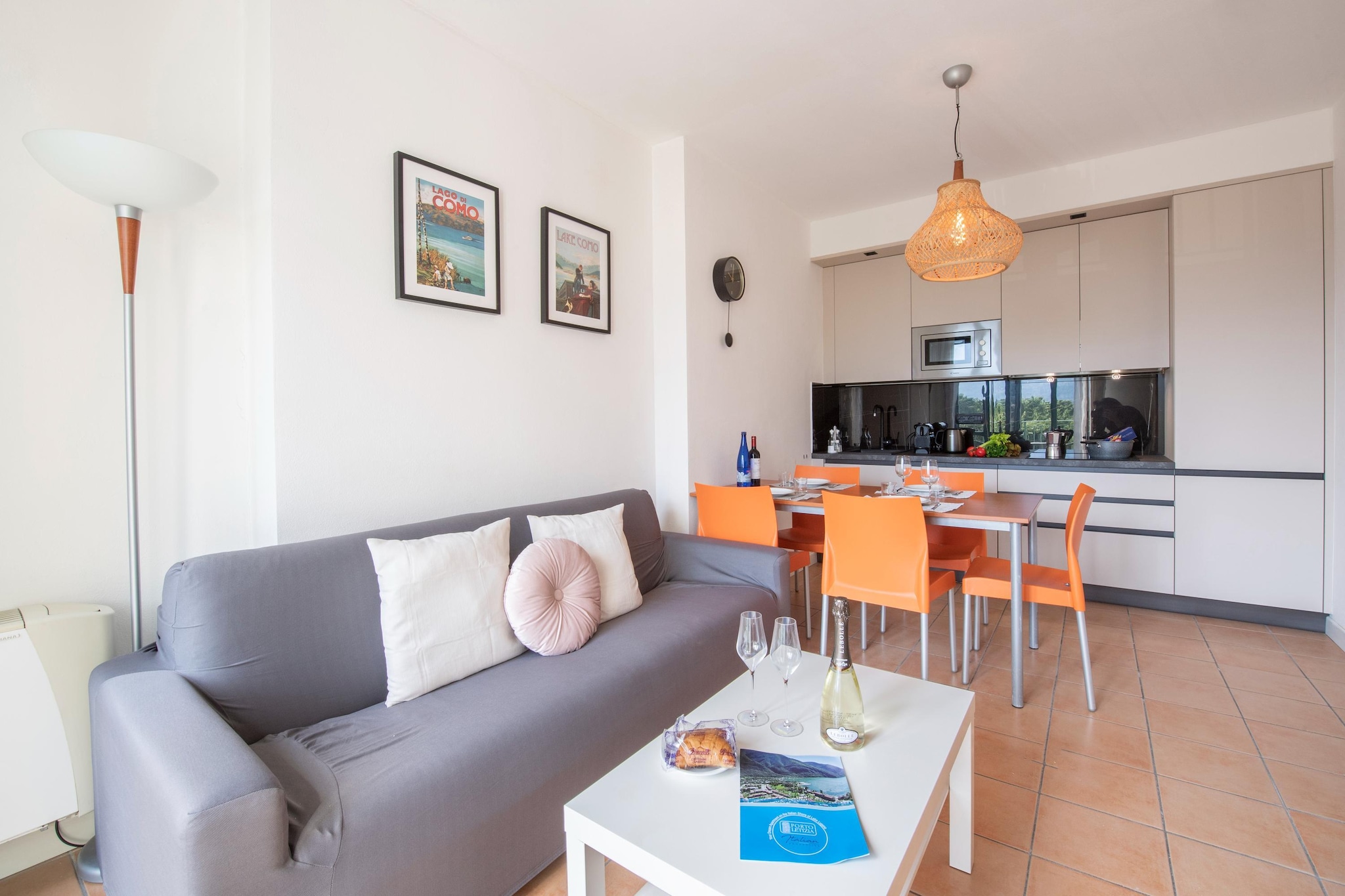 RESIDENCE PORTO LETIZIA - PALACE-1ROOM APT 4 PAX MOUNTAIN VIEW DELUXE8204 - P1MD4-Woonkamer