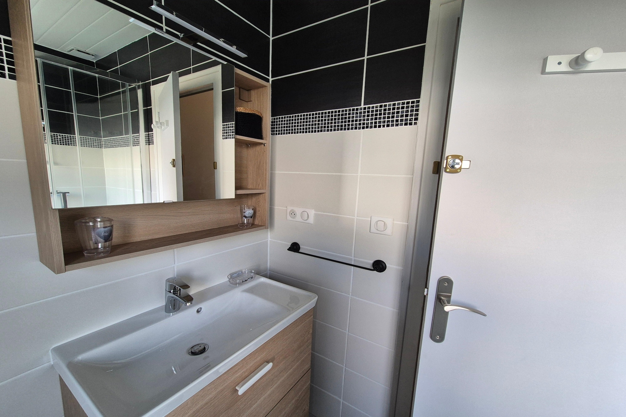 Gîte "Yvonne" à Plurien-Badkamer