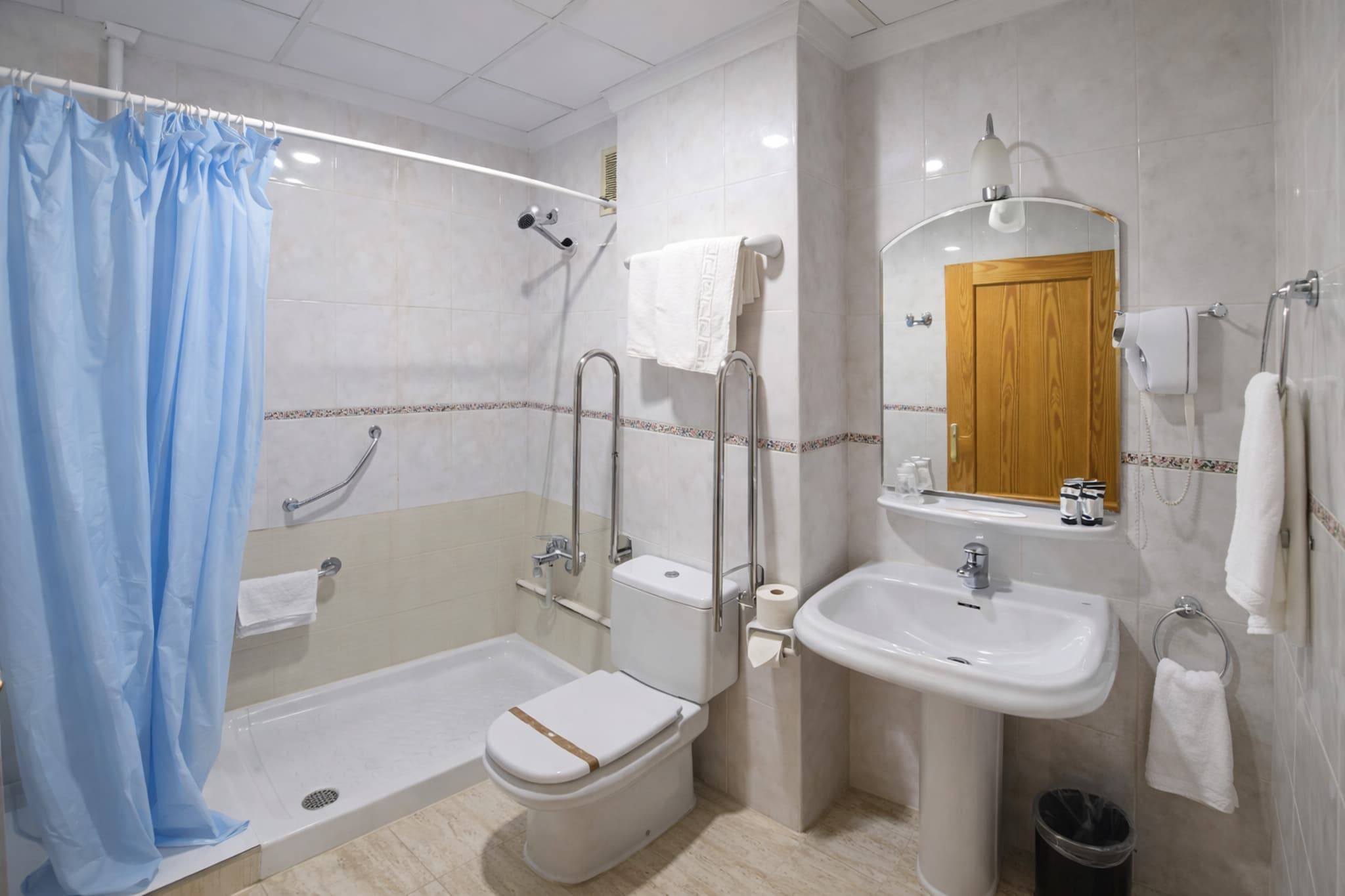 Single Room-Bathroom