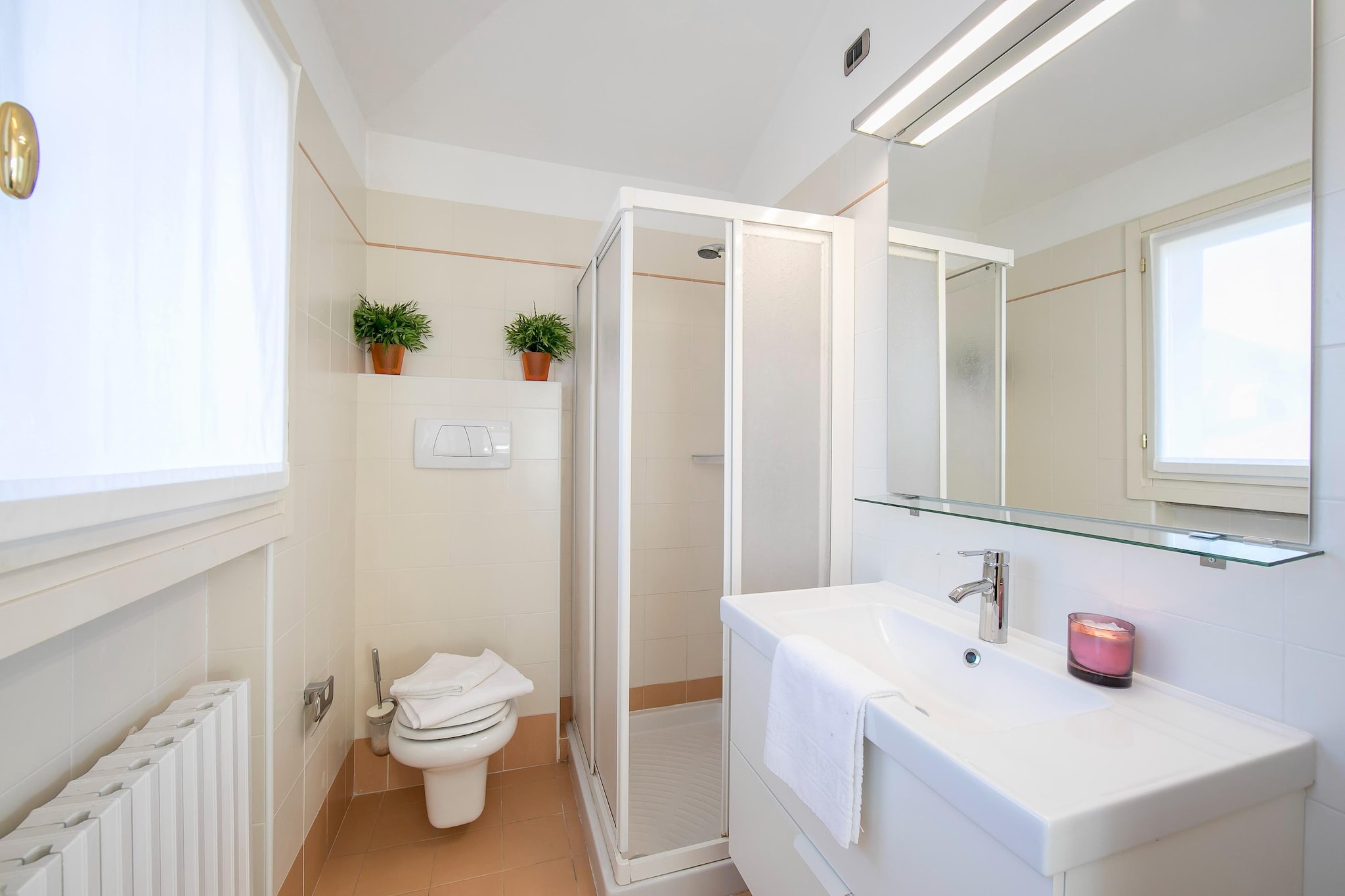 RESIDENCE PORTO LETIZIA - VILLAS-STUDIO 4 PAX VISTA LAGO PLUS 8213 - VSLP4-Badkamer