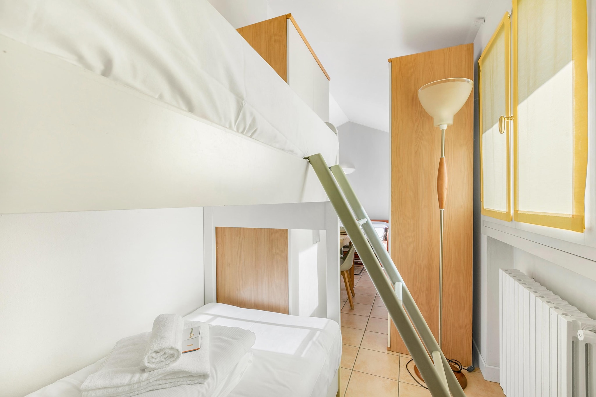 RESIDENCE PORTO LETIZIA - VILLAS-STUDIO 4 PAX VISTA LAGO DELUXE 8214 - VSLD4-Chambre