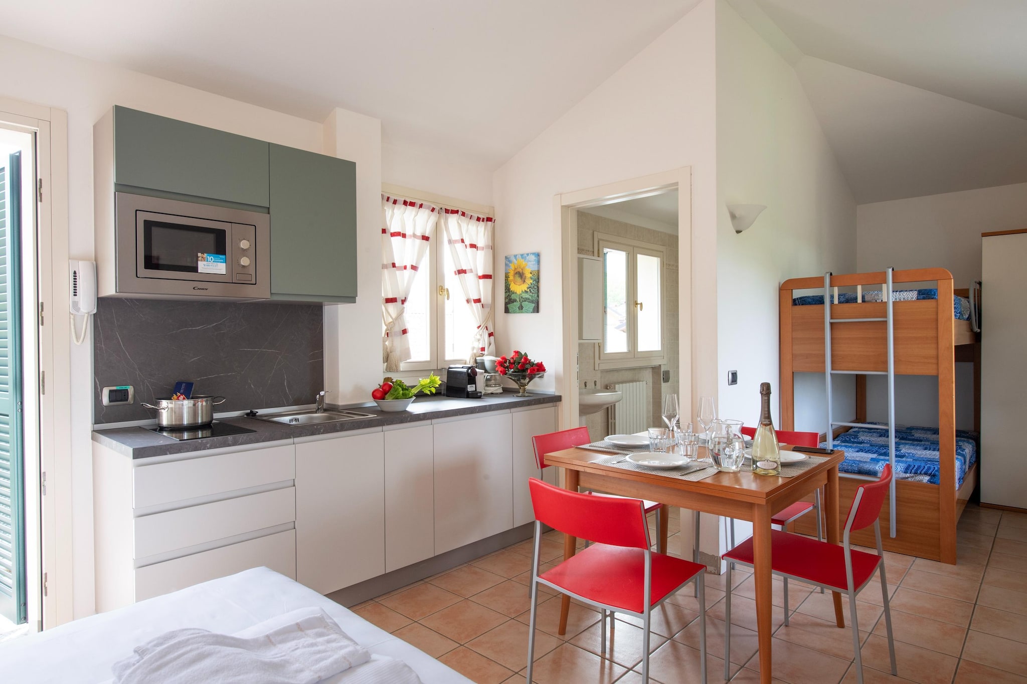 RESIDENCE PORTO LETIZIA - VILLAS-STUDIO 4 PAX VISTA LAGO DELUXE 8214 - VSLD4-Cuisine