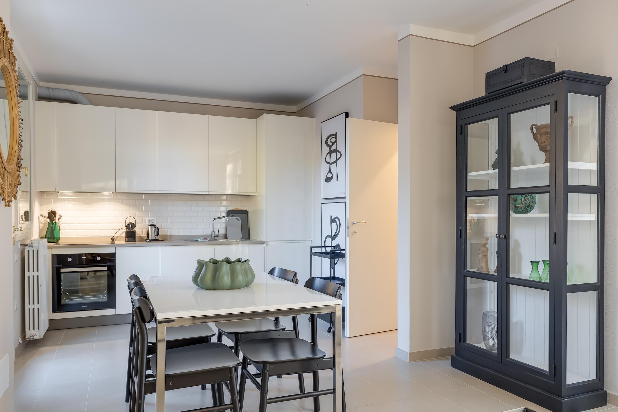 RESIDENCE PORTO LETIZIA - VILLAS-BILOCALE 4 PAX VISTA LAGO PLUS 8215 - V1LP4-Eetkamer