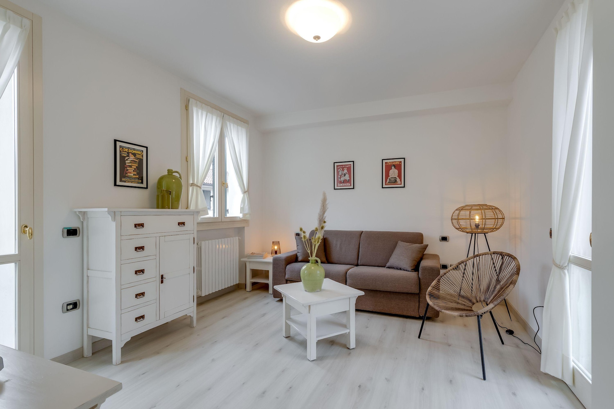 RESIDENCE PORTO LETIZIA - VILLAS-BILOCALE 4 PAX VISTA LAGO PLUS 8215 - V1LP4-Woonkamer