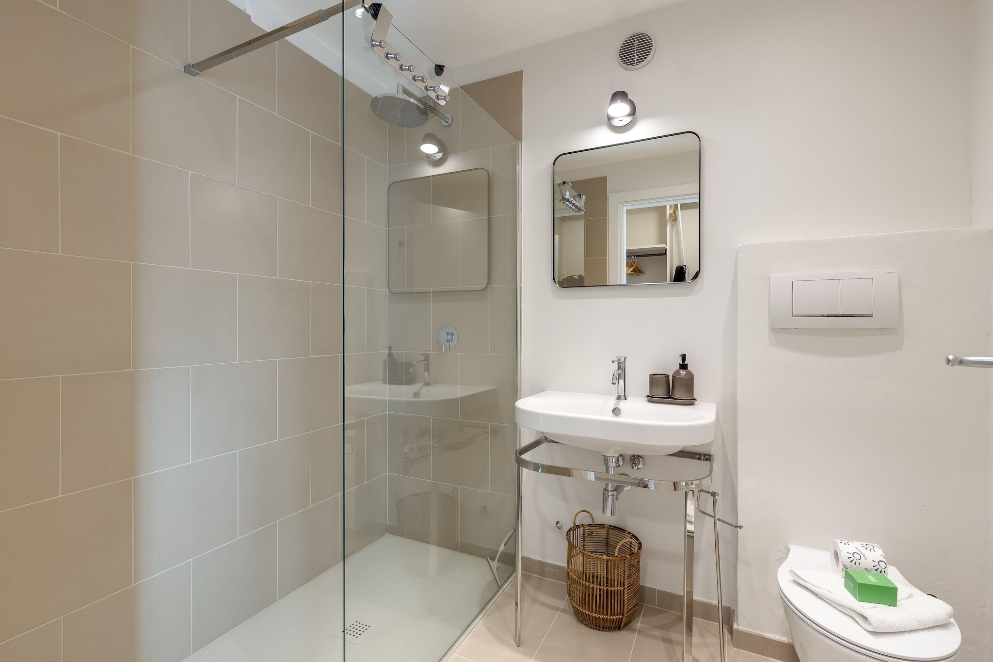 RESIDENCE PORTO LETIZIA - VILLAS-2BEDROOMS APT 6 PAX DELUXE 8218 - V2DL6-Badkamer