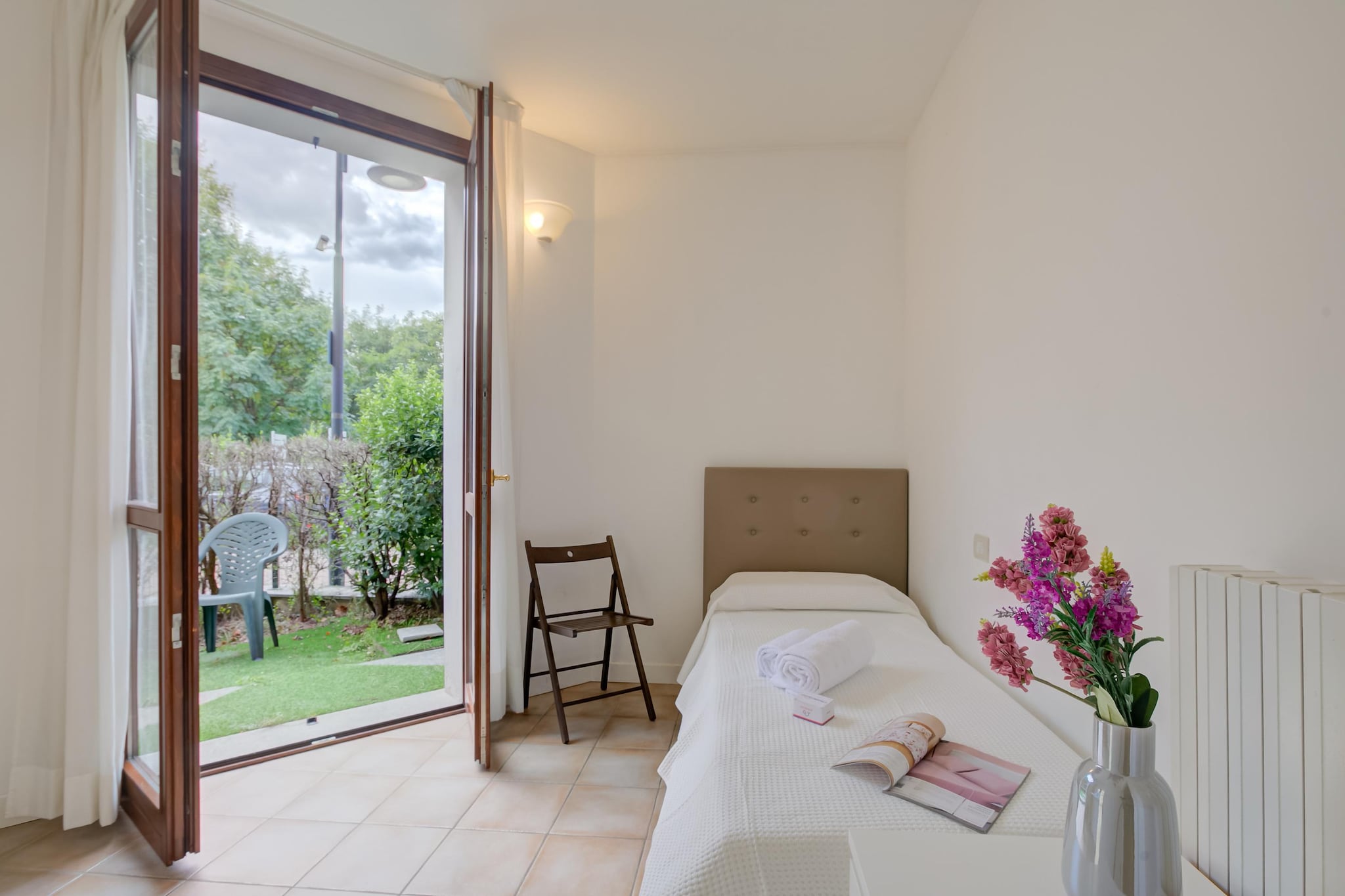 RESIDENCE PORTO LETIZIA - VILLAGE-TRILOCALE 6 PAX 8228 - VGB6-Slaapkamer