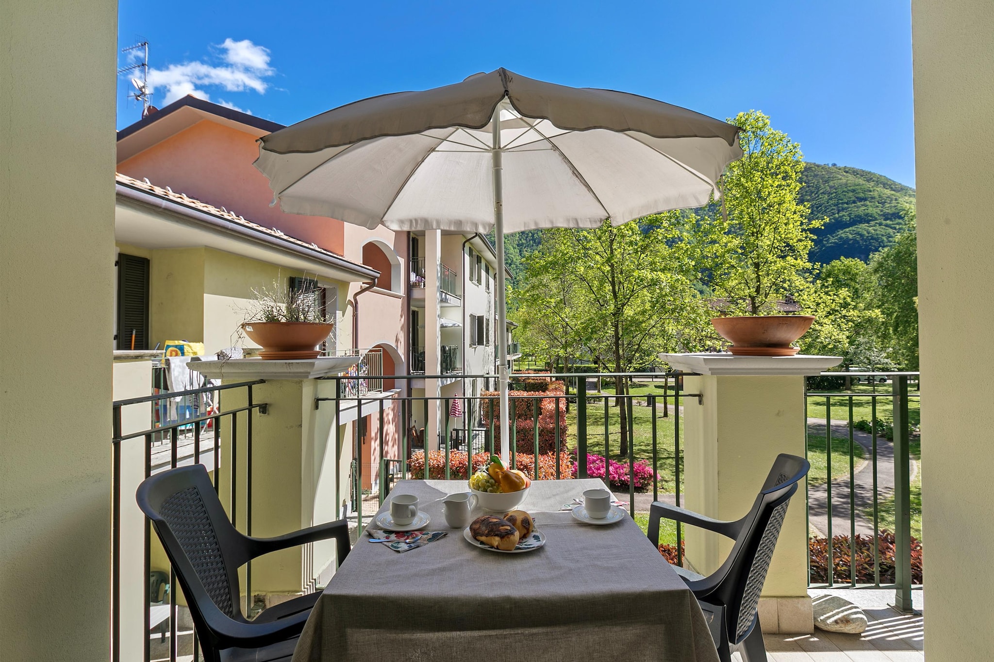 RESIDENCE PORTO LETIZIA - VILLAGE-TRILOCALE 6 PAX DELUXE 8229 - VGB6D-Terrasbalkon