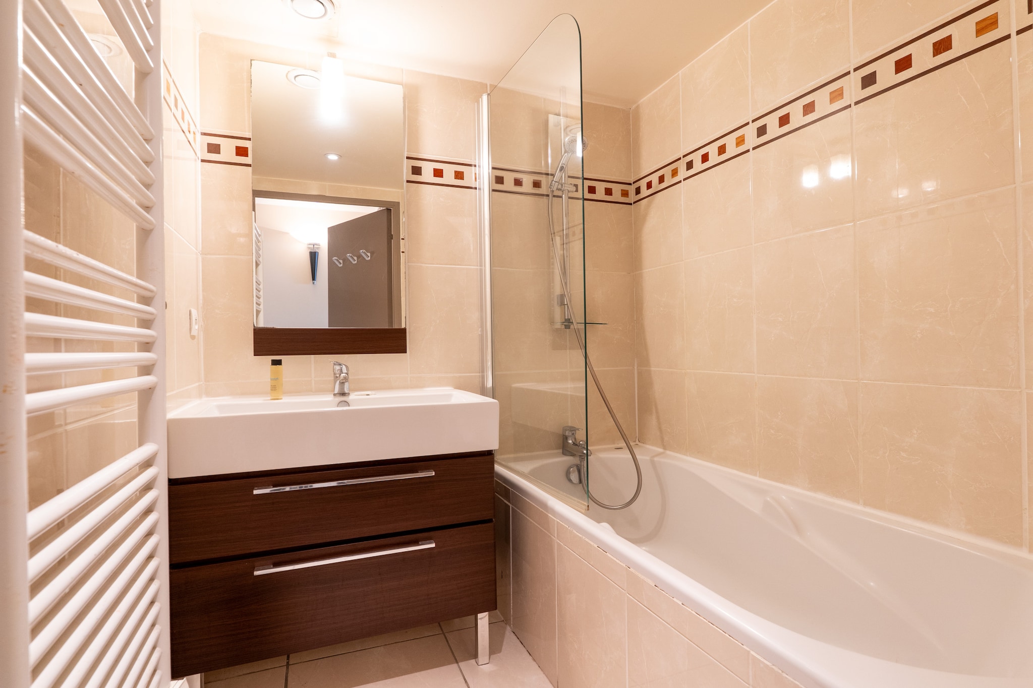 Carre Marine N°107 - 2P4-Badkamer