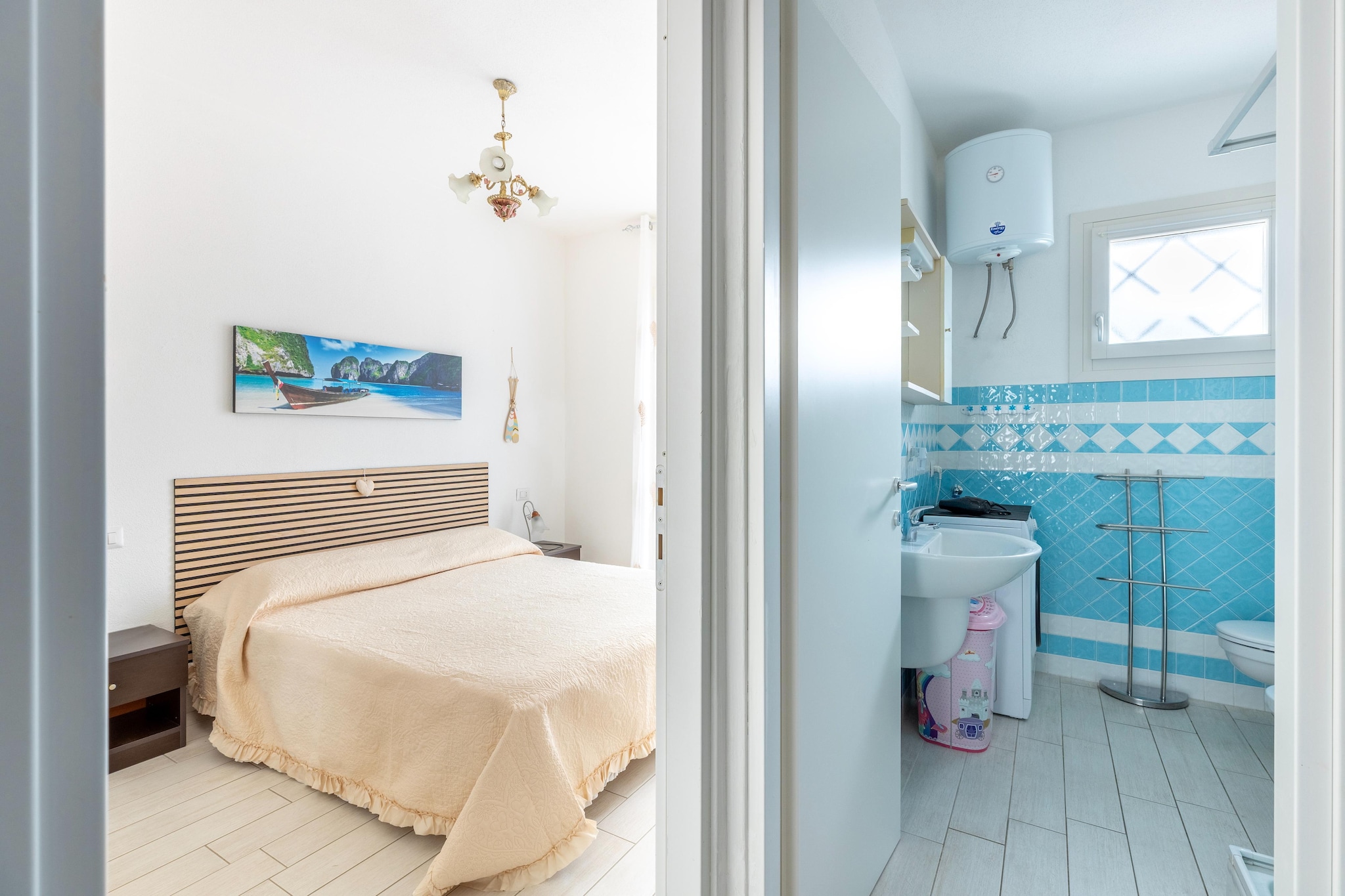 BILO BADESI CON PISCINA-Bedroom