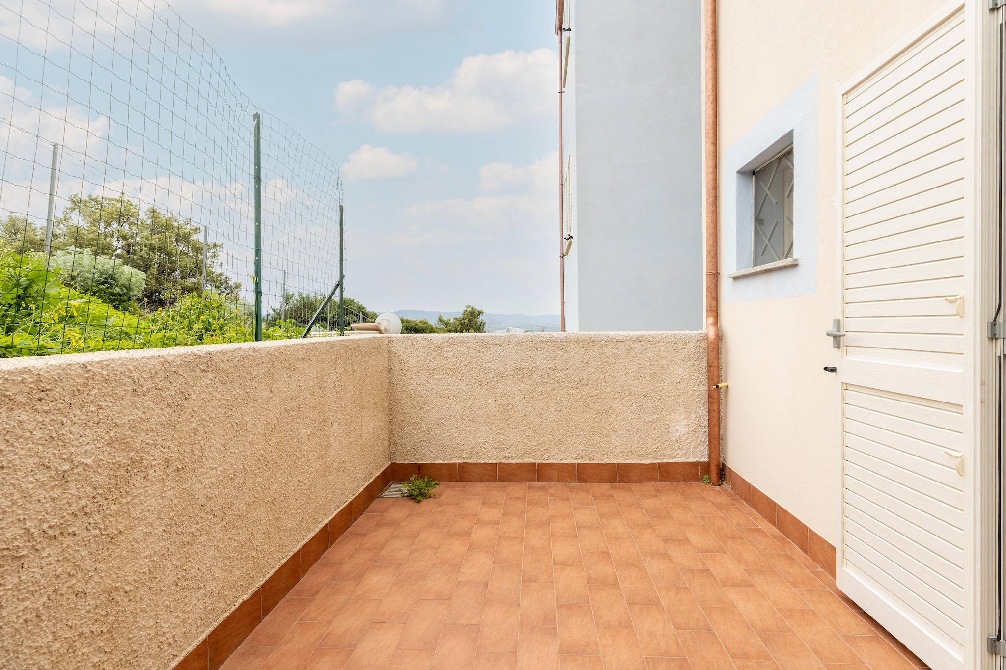 BILO BADESI CON PISCINA-Terrace balcony
