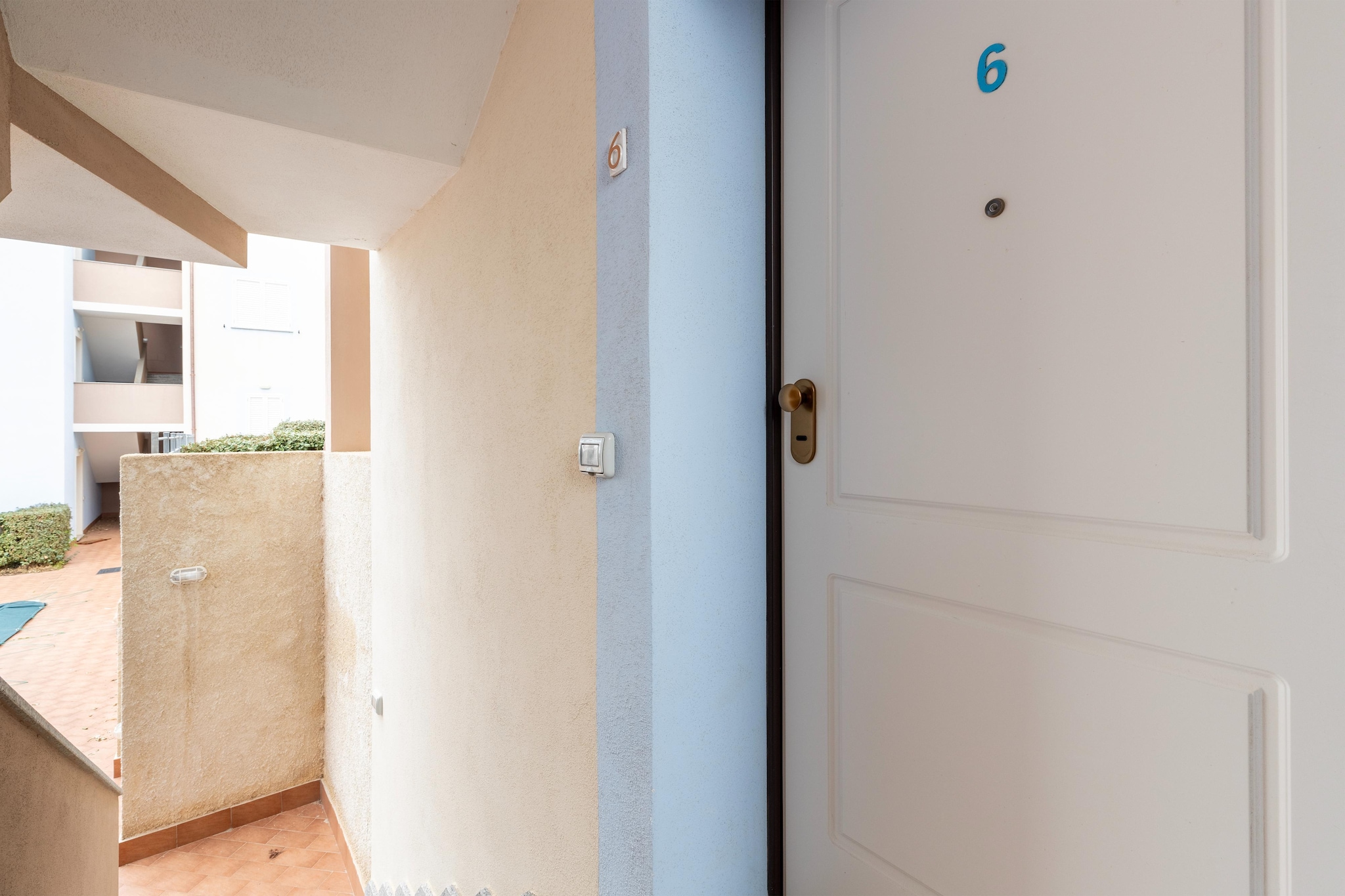 BILO BADESI CON PISCINA-Hall & reception