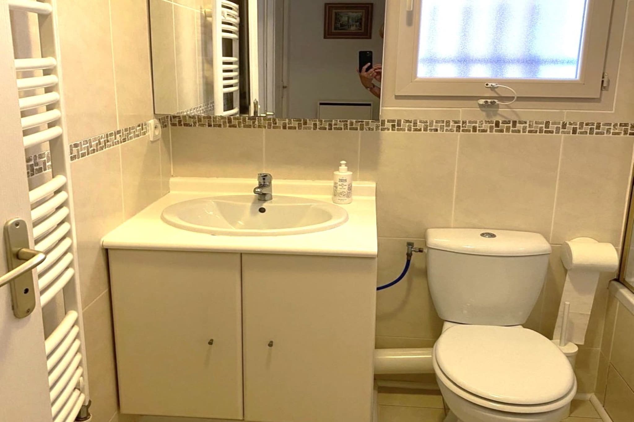 Villa Sizarin-Badkamer