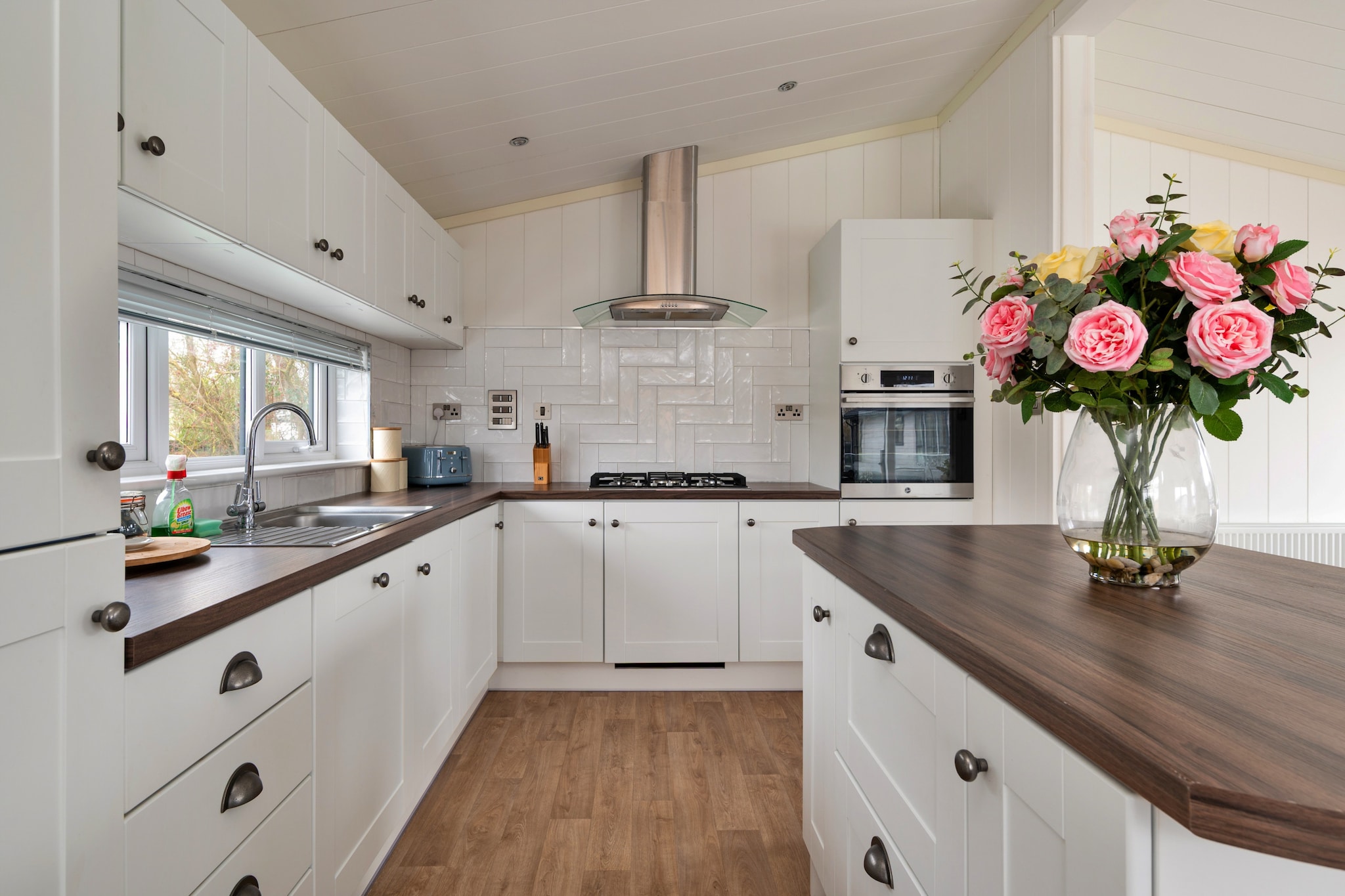 Churchill Luxury Lodge - Keuken