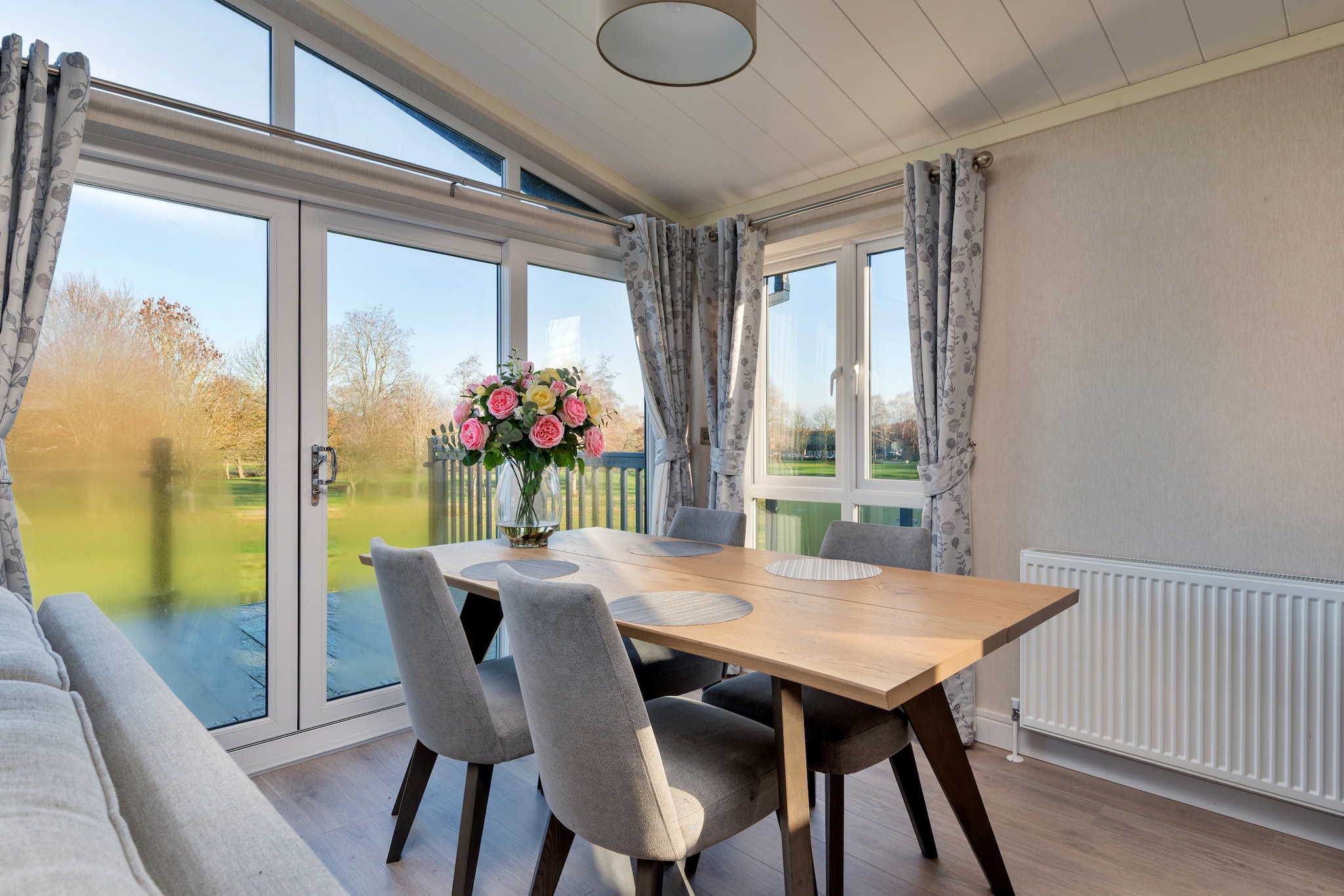 Pembroke Luxury Lodge