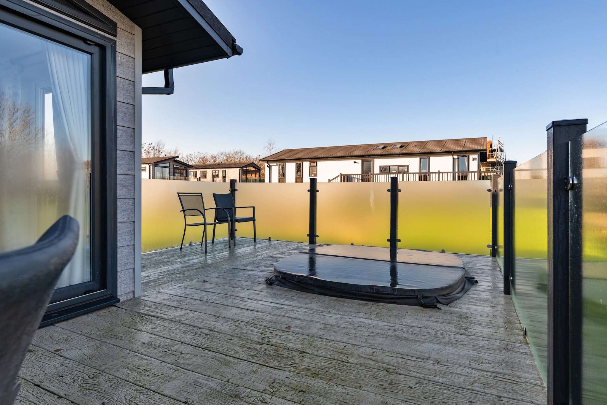 Pembroke Luxury Lodge - Terrasbalkon