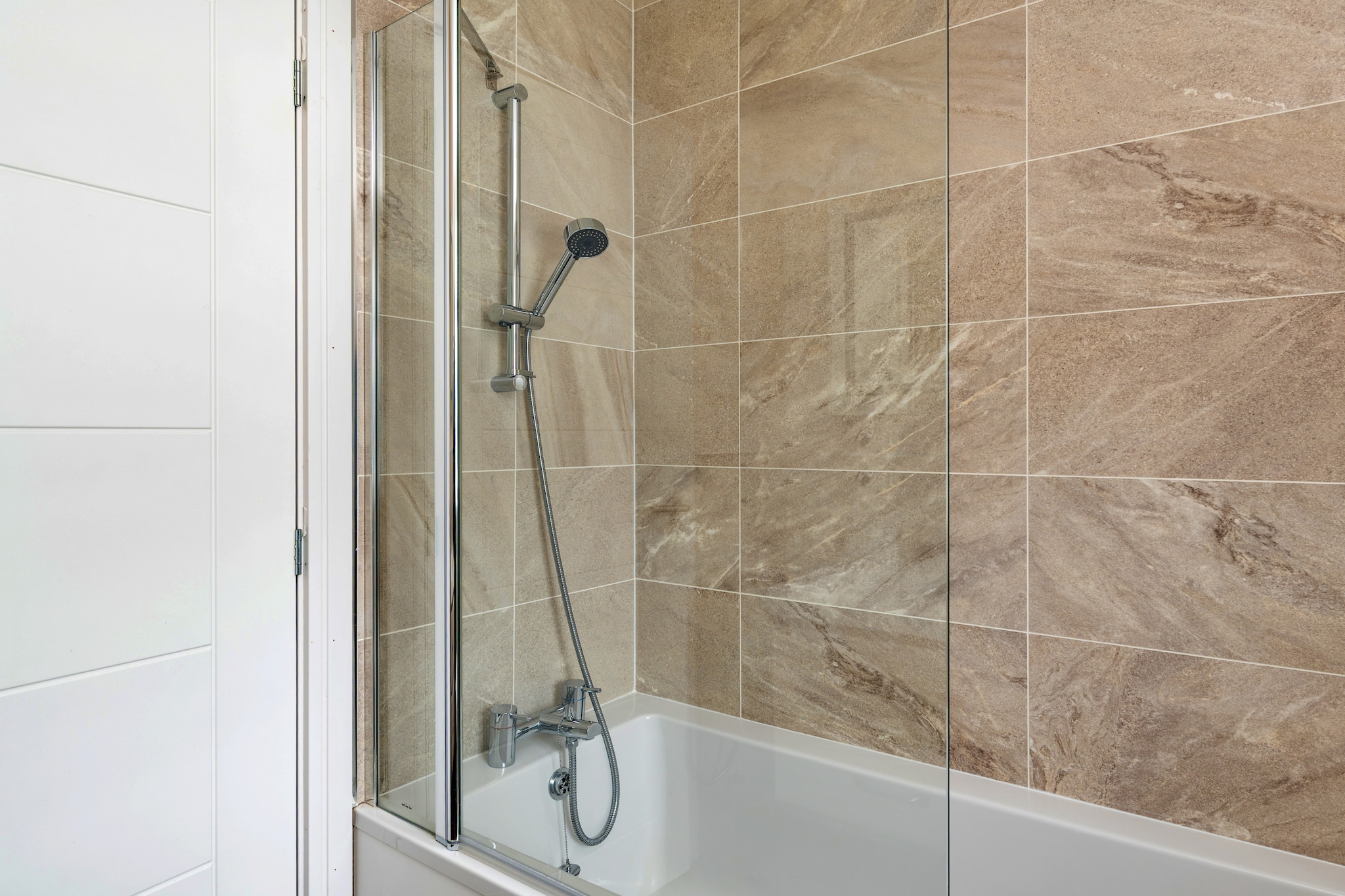 Pembroke Luxury Lodge - Badkamer