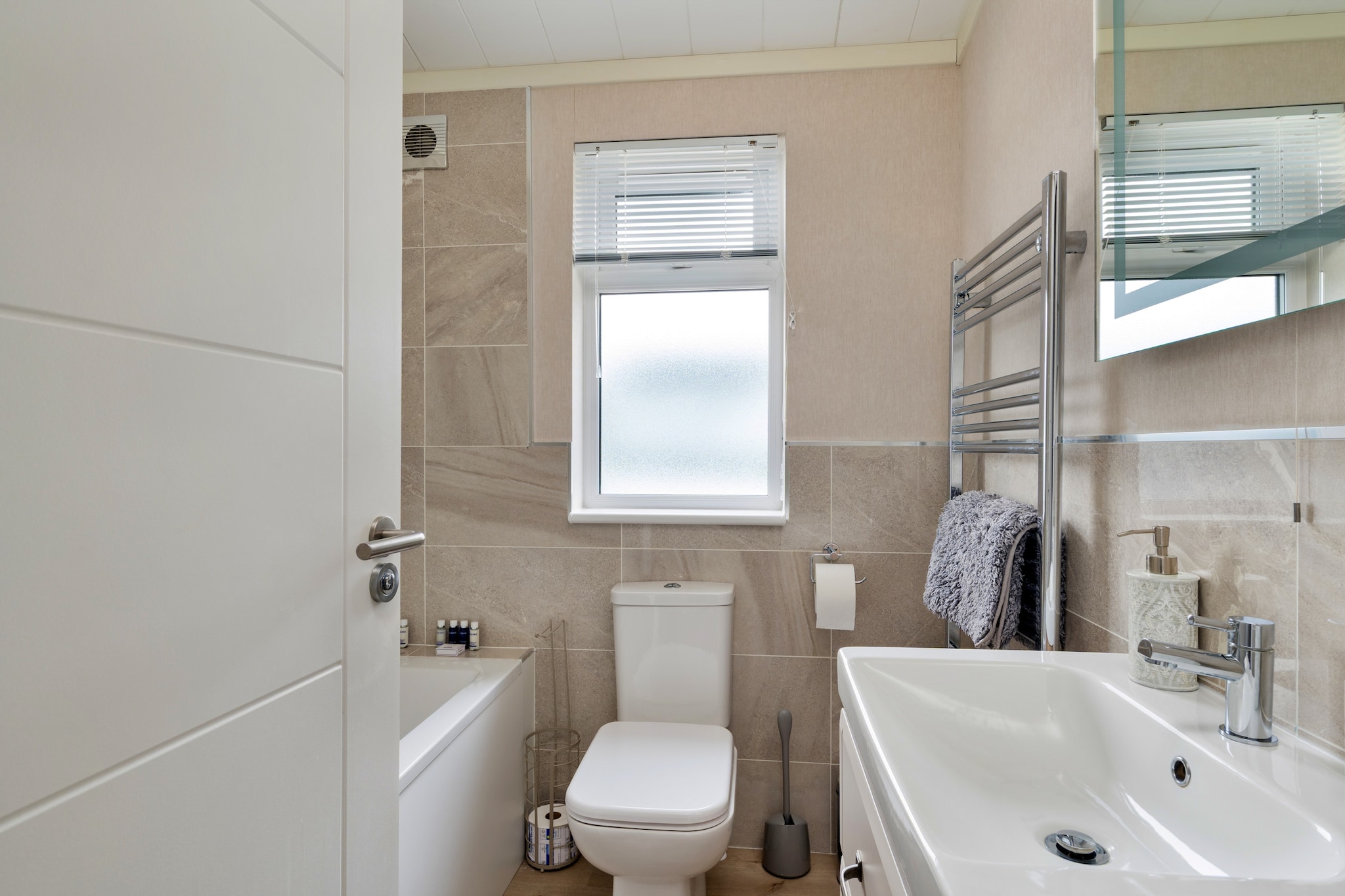 Pembroke Luxury Lodge - Badkamer