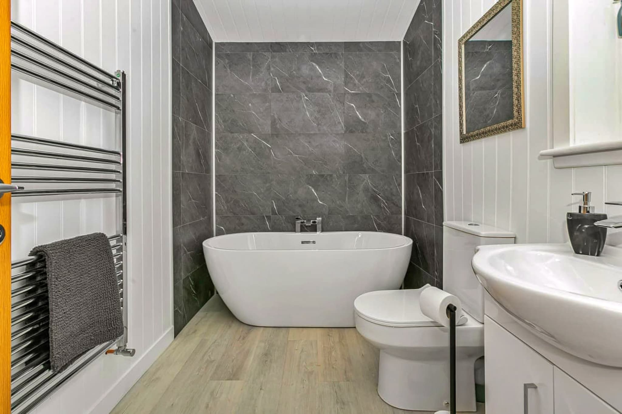 Silverwood Junior Chalet - Badkamer