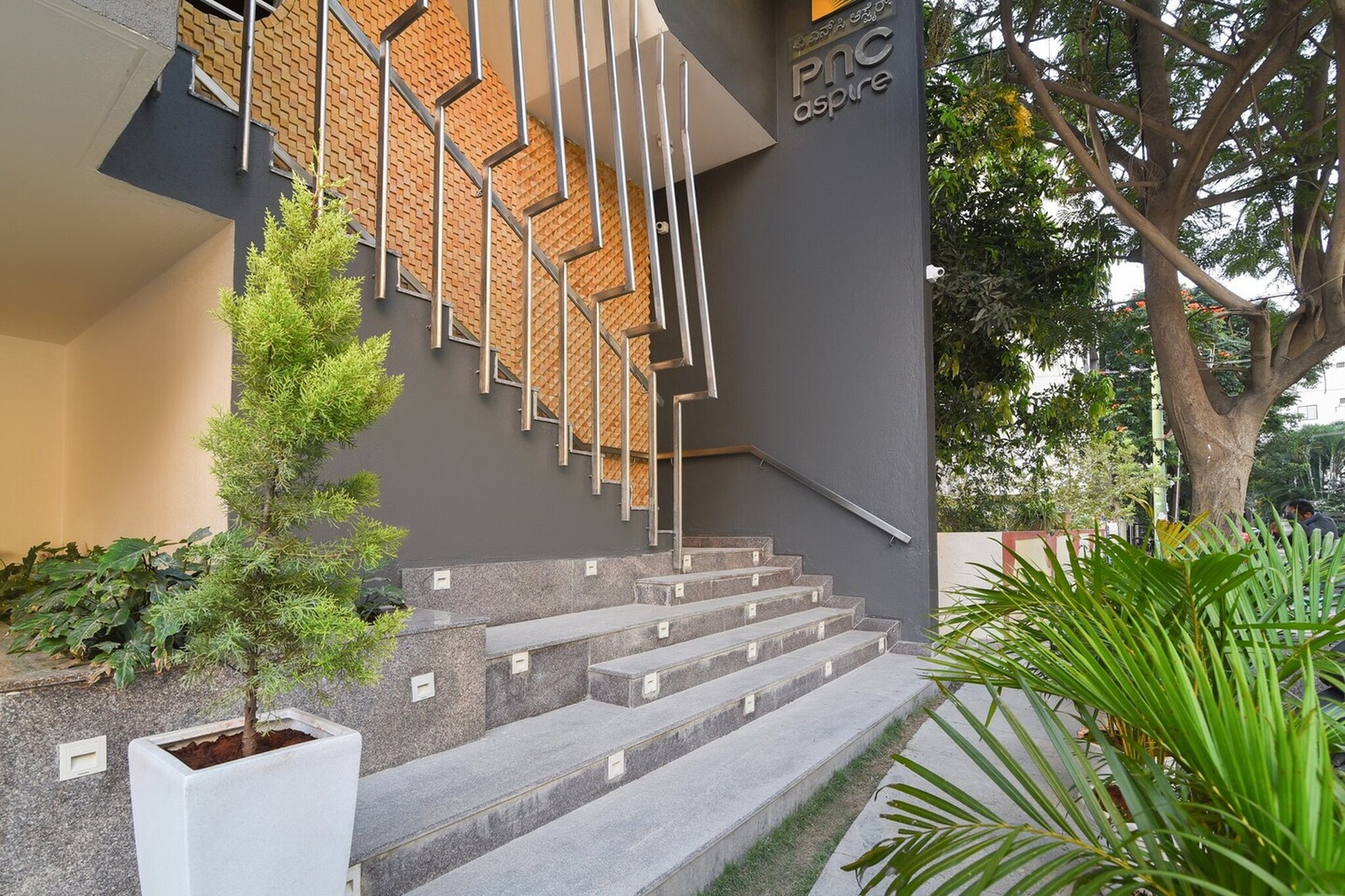 Super Townhouse Spruce Hotels Bellandur