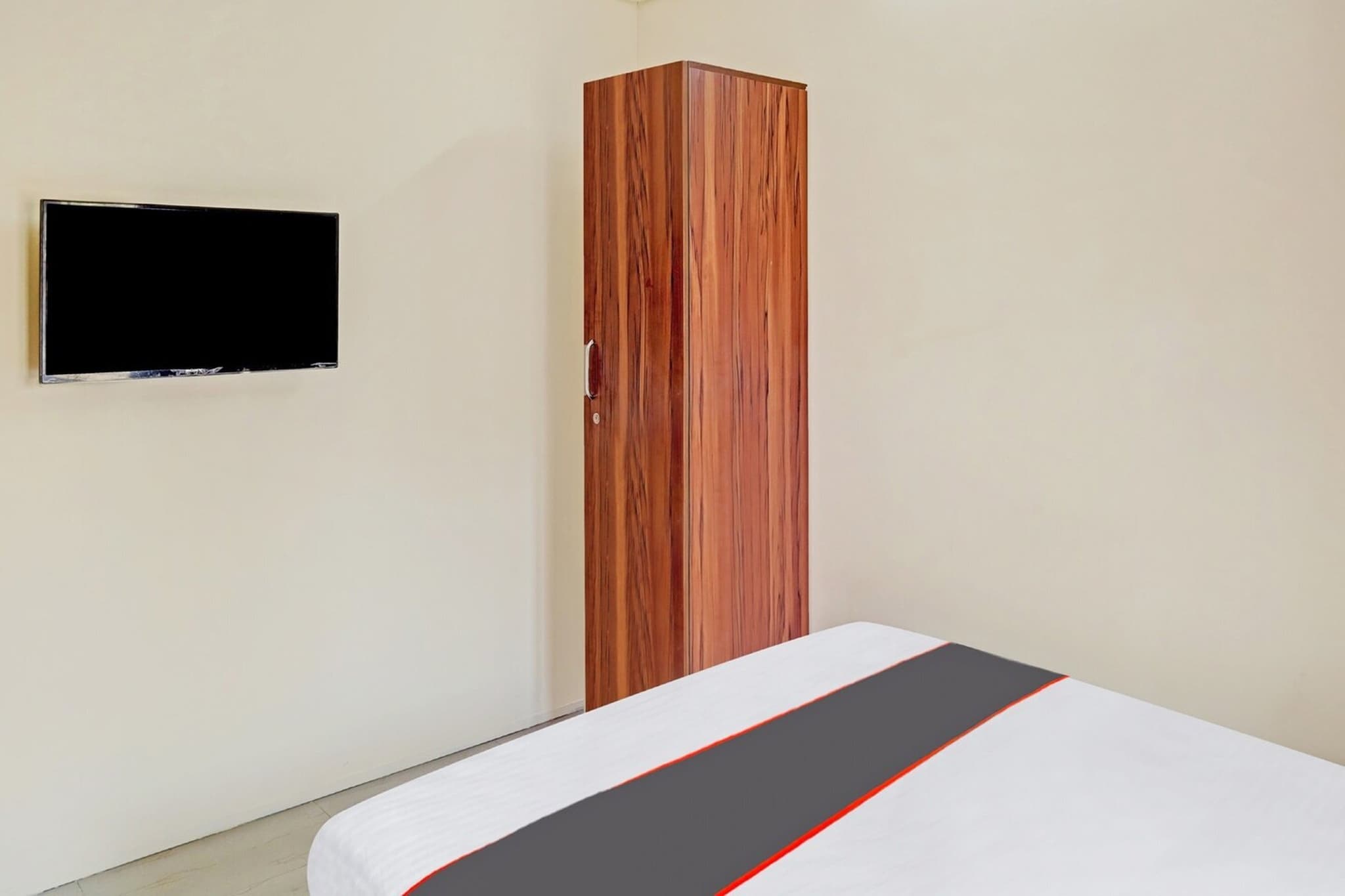 Collection O Orchid Residency Medavakkam