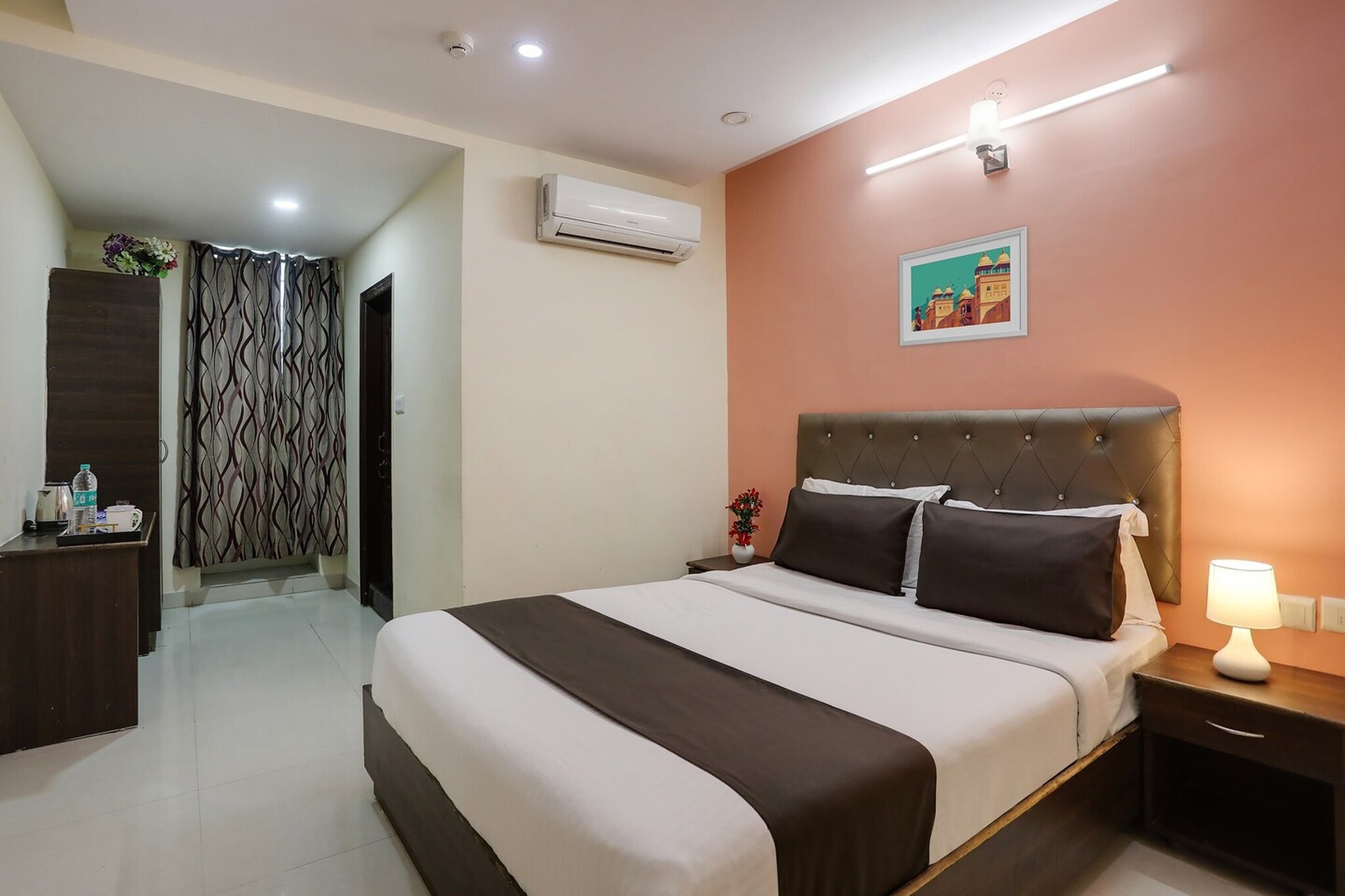Comfortable Accommodations: Super Collection O Lotus Grand in Hyderabad offers family rooms with air-conditioning, private bathrooms, work desks, and free WiFi. Each room includes a TV, wardrobe, and tiled floors. Convenient Facilities: Guests enjoy private check-in and check-out, a lounge, lift, 24-hour front desk, shared kitchen, daily housekeeping, laundry service, outdoor seating area, and free off-site parking. Prime Location: Located 27 km from Rajiv Gandhi International Airport, the hotel is near attractions such as Snow World (3.7 km), Jalavihar (4.9 km), and Charminar (11 km). 

Unmarried couples are warmly welcome at this property.
Guests with local ID proof are warmly welcome.

Early Check-In Policy: A full day’s room rate will be charged for check-ins before 6:00 AM. Complimentary early check-in is available between 6:00 AM and 10:00 AM, subject to room availability.
Check-in is only available to guests aged 18 and above. Please provide a government-issued ID to confirm your age.
