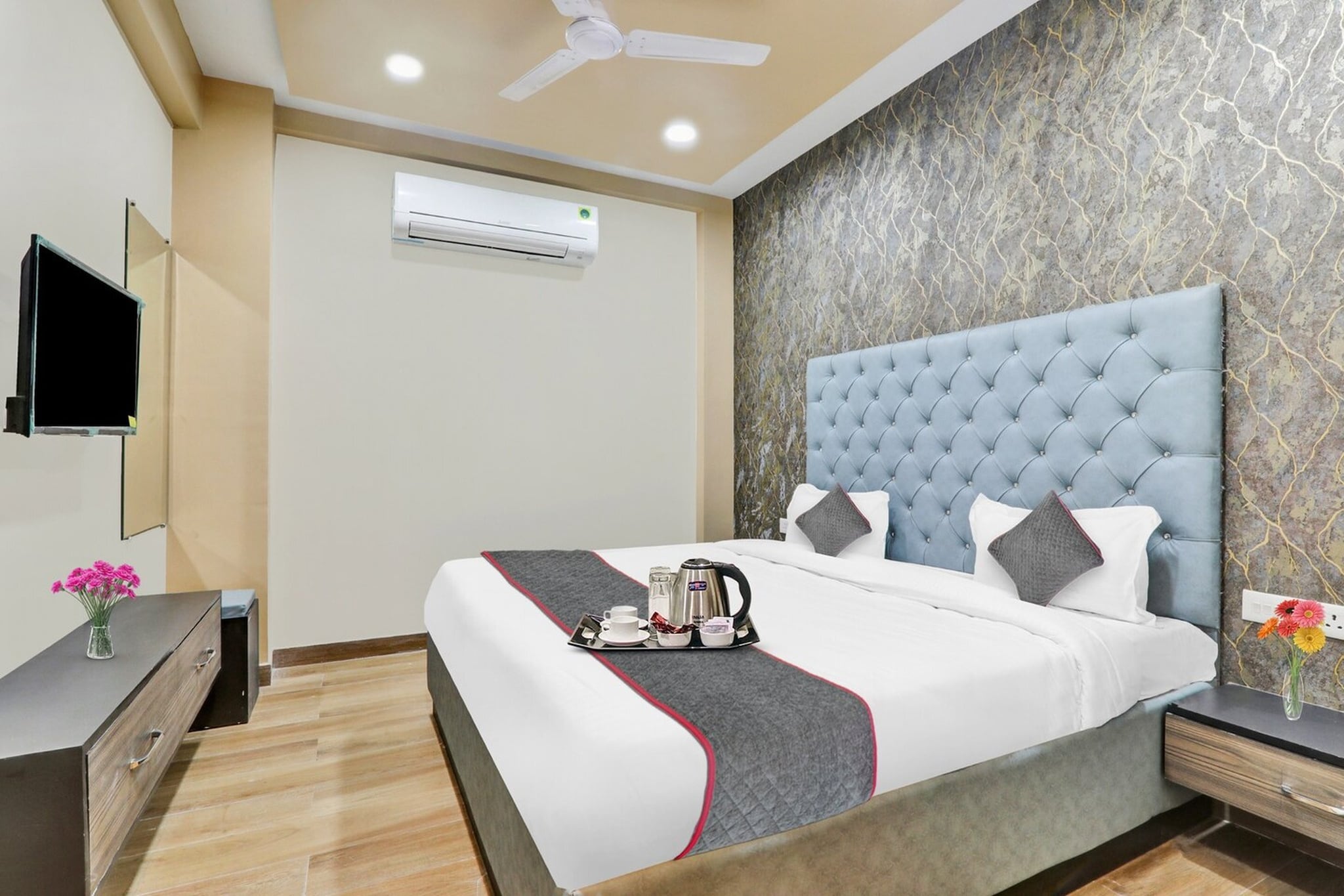 Collection O Hotel Blueline