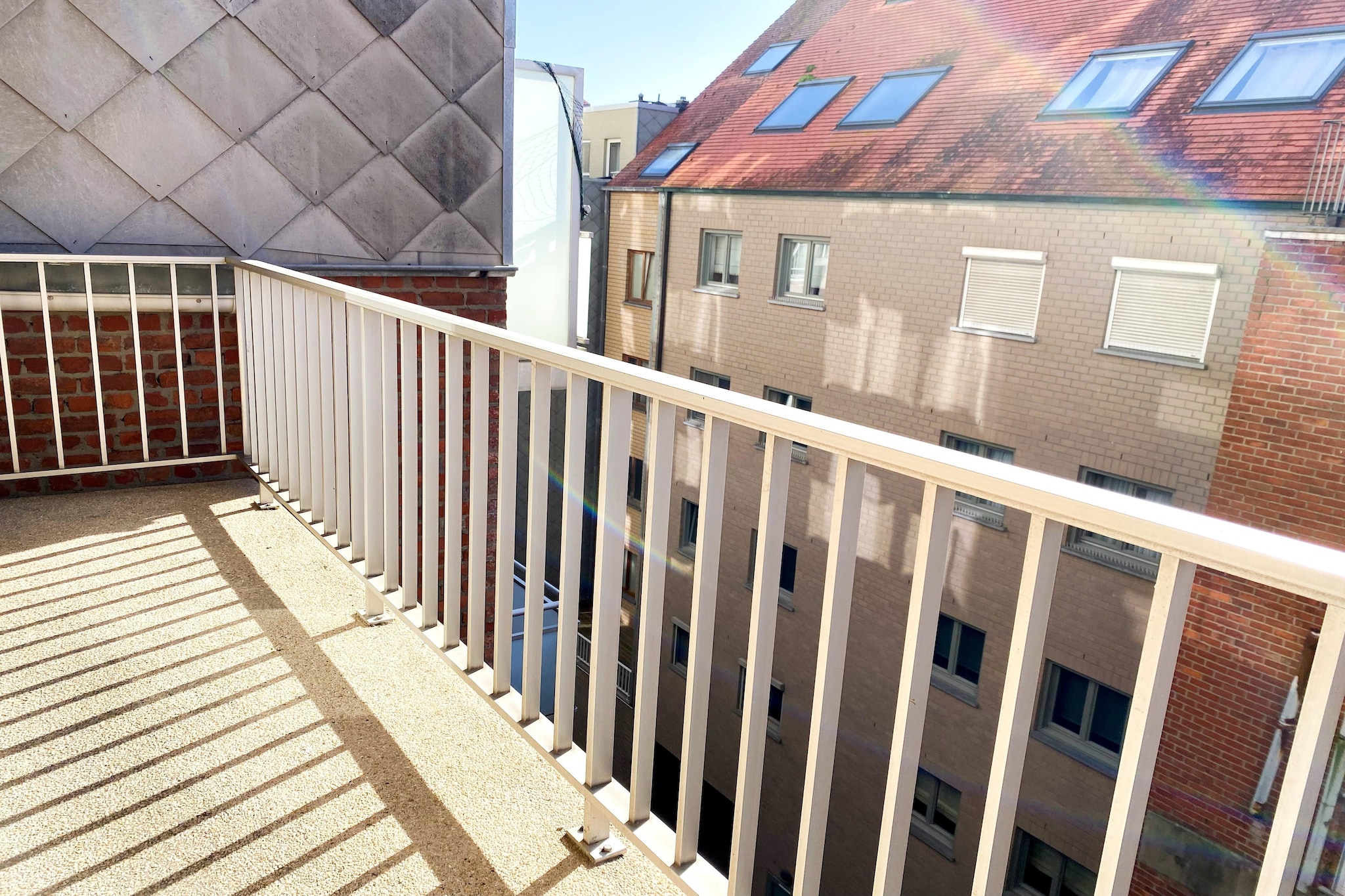 Sea-view apartment on Zeedijk