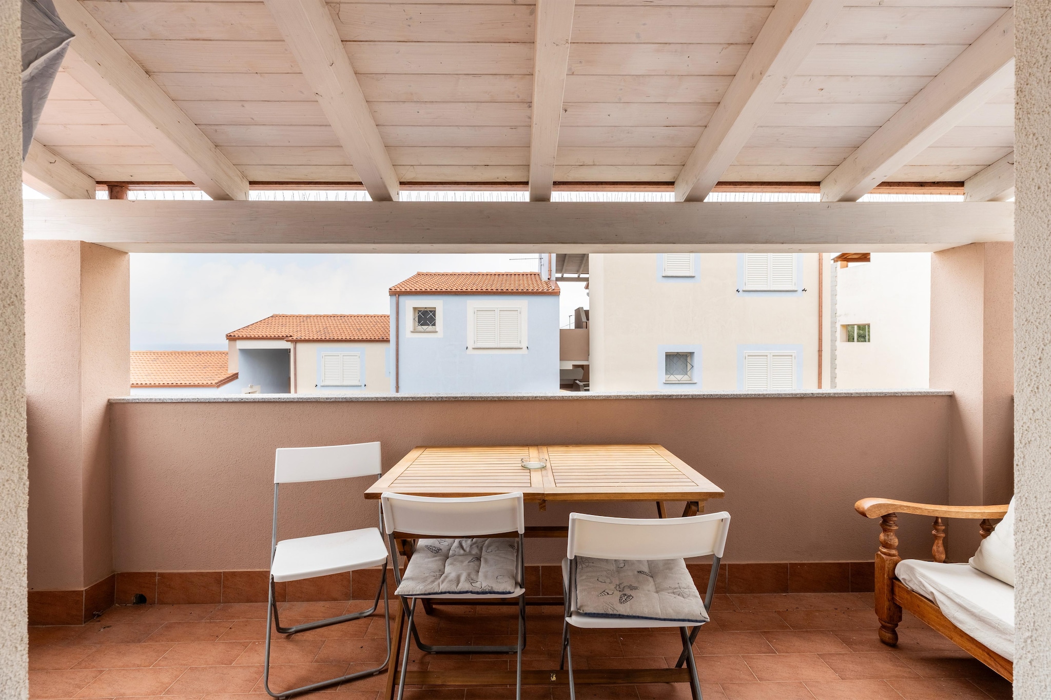 ATTICO BADESI CON PISCINA-Terrace balcony