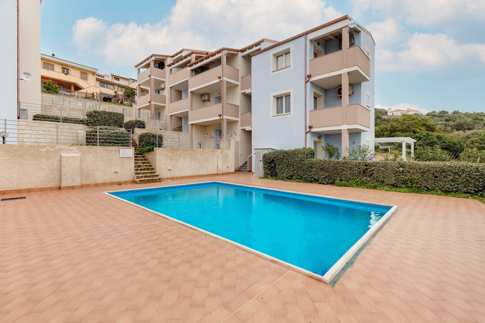 ATTICO BADESI CON PISCINA-Swimming pool