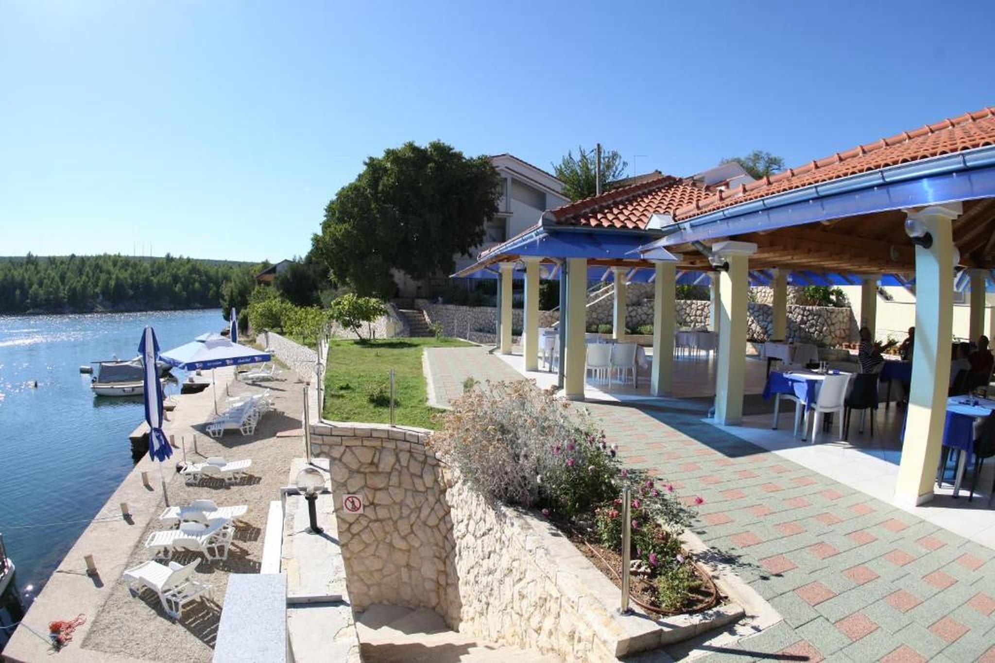 One-Bedroom Apartment 3-Gebieden zomer 1km