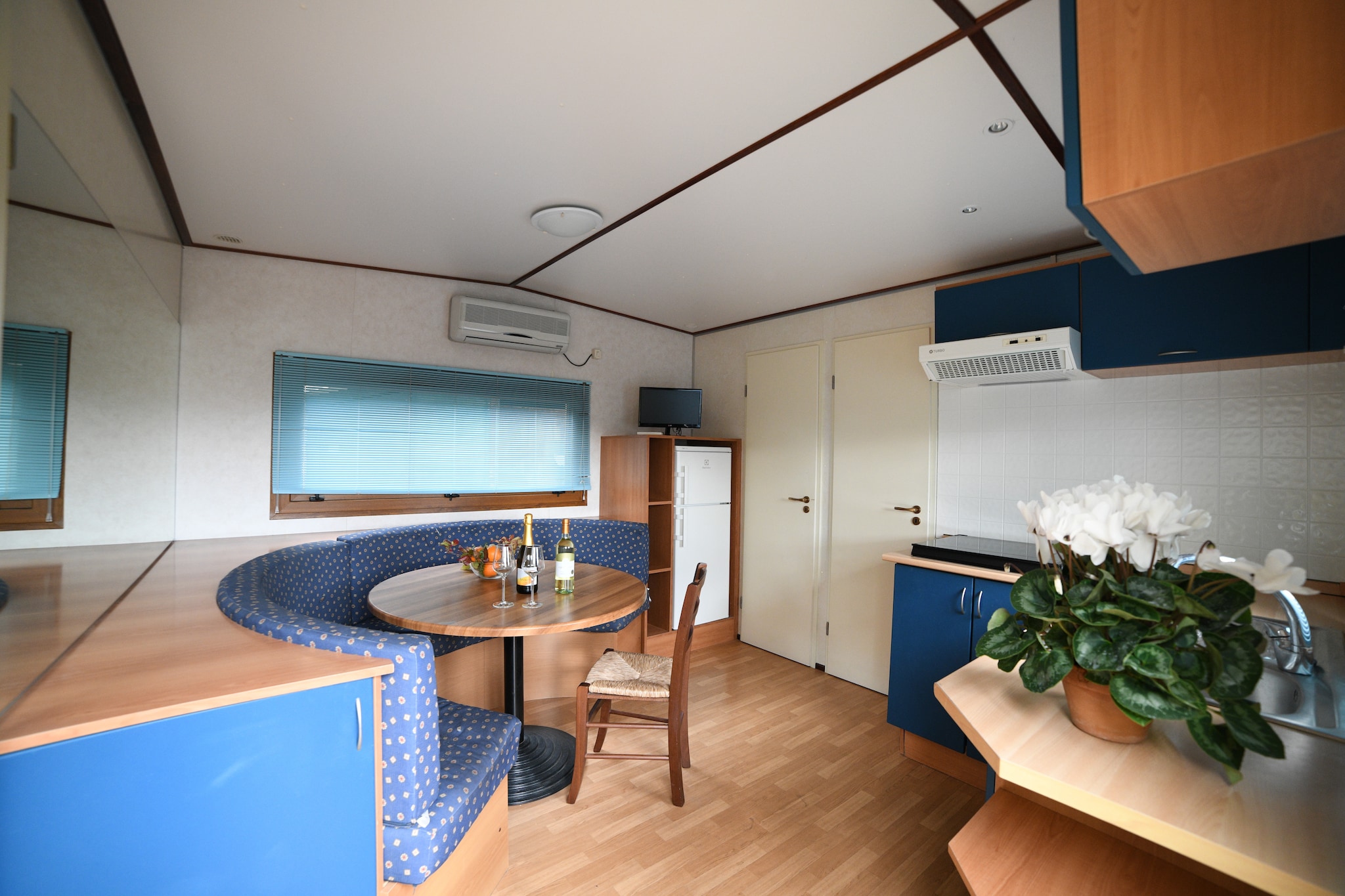 C´Era una Volta - MOBILHOME C 5 PAX MHC-Woonkamer