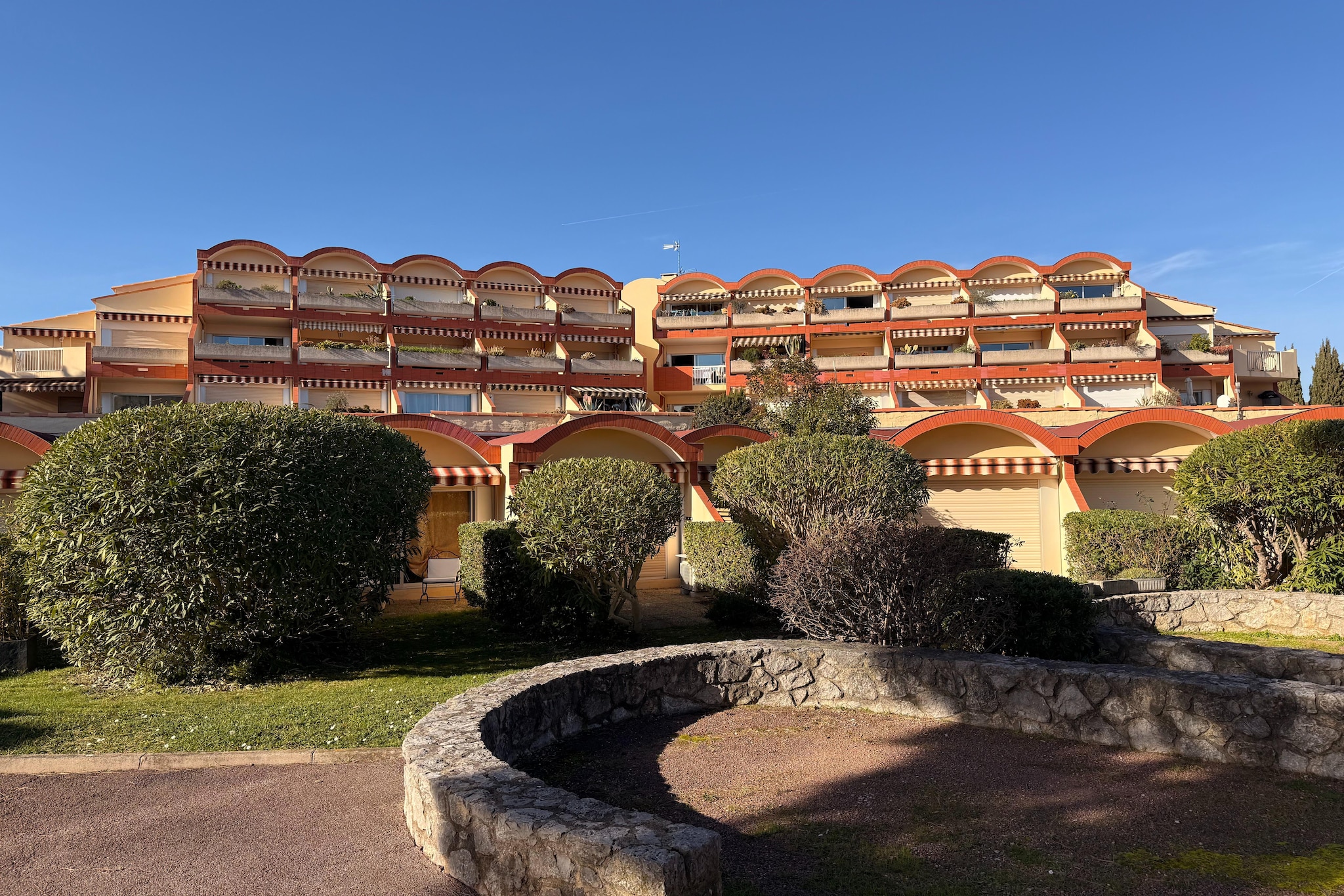 Vélusine-Buitenkant zomer