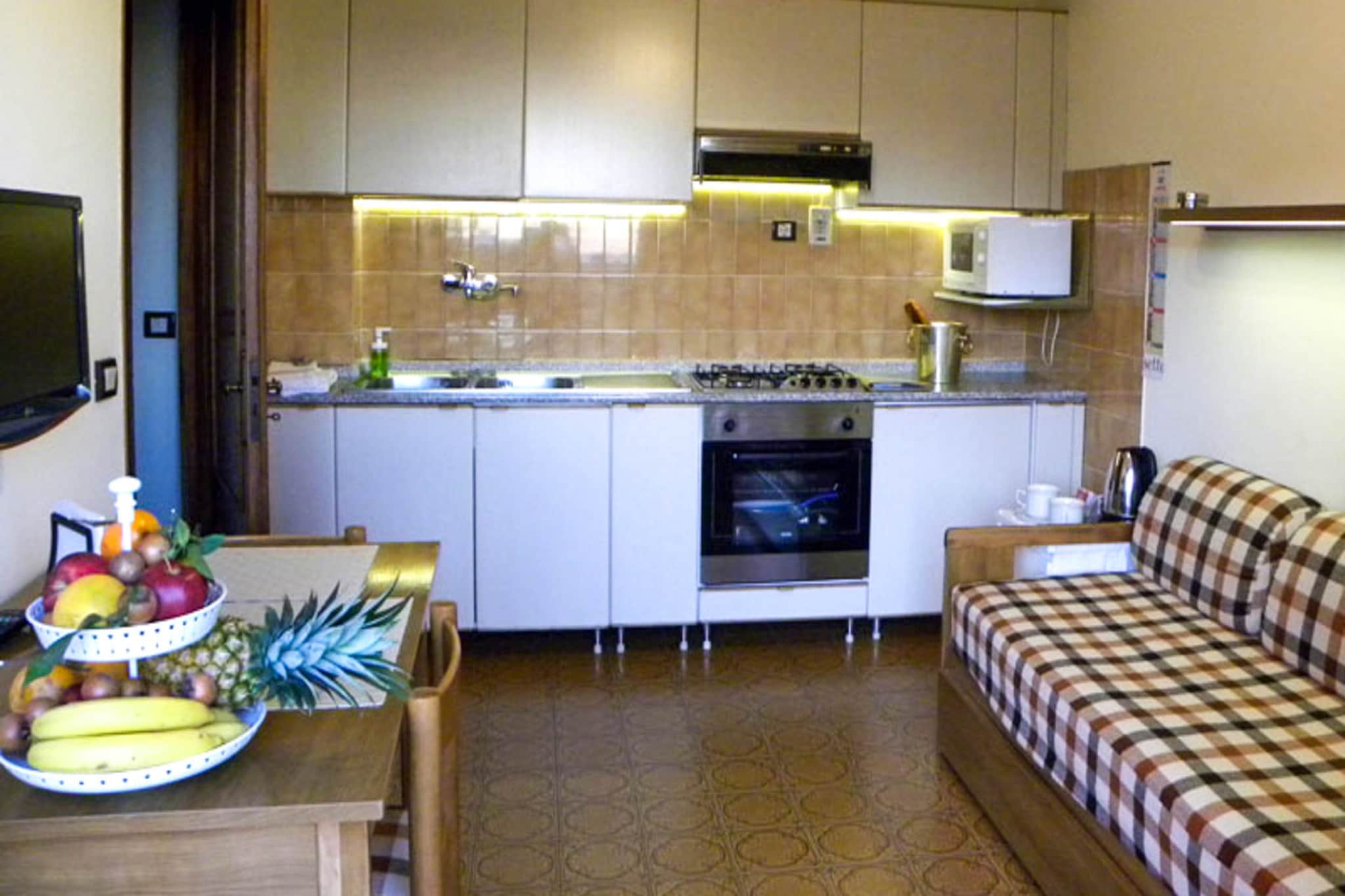 RESIDENCE I MORELLI - TWO-ROOM APARTMENT 5 PAX B5-Kitchen