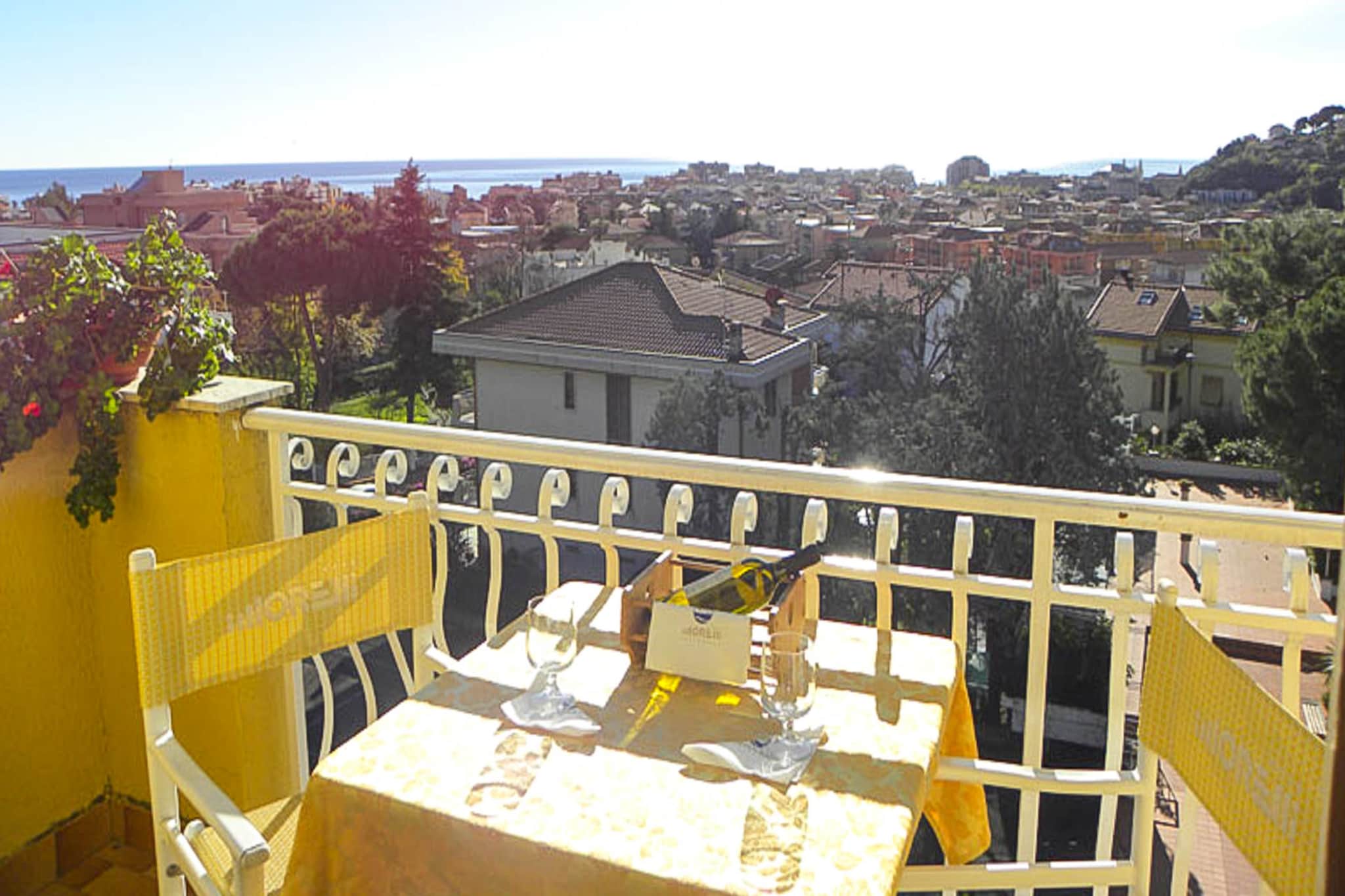 RESIDENCE I MORELLI - THREE-ROOM APT 7 PAX TR2-Terrace balcony