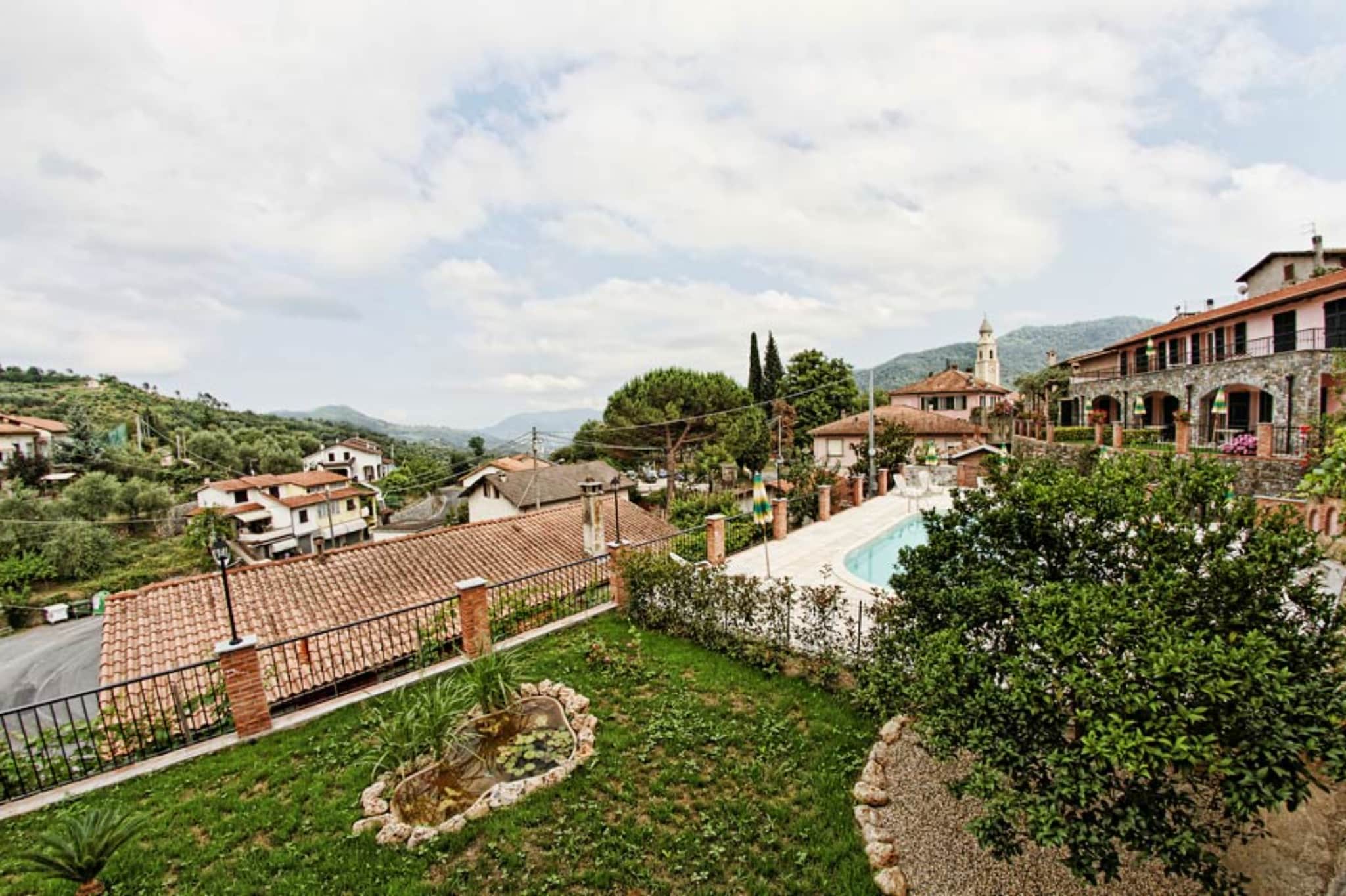 AGRITURISMO BORGO AMENO - AGRITURISMO BORGO AMENO-Gardens in summer