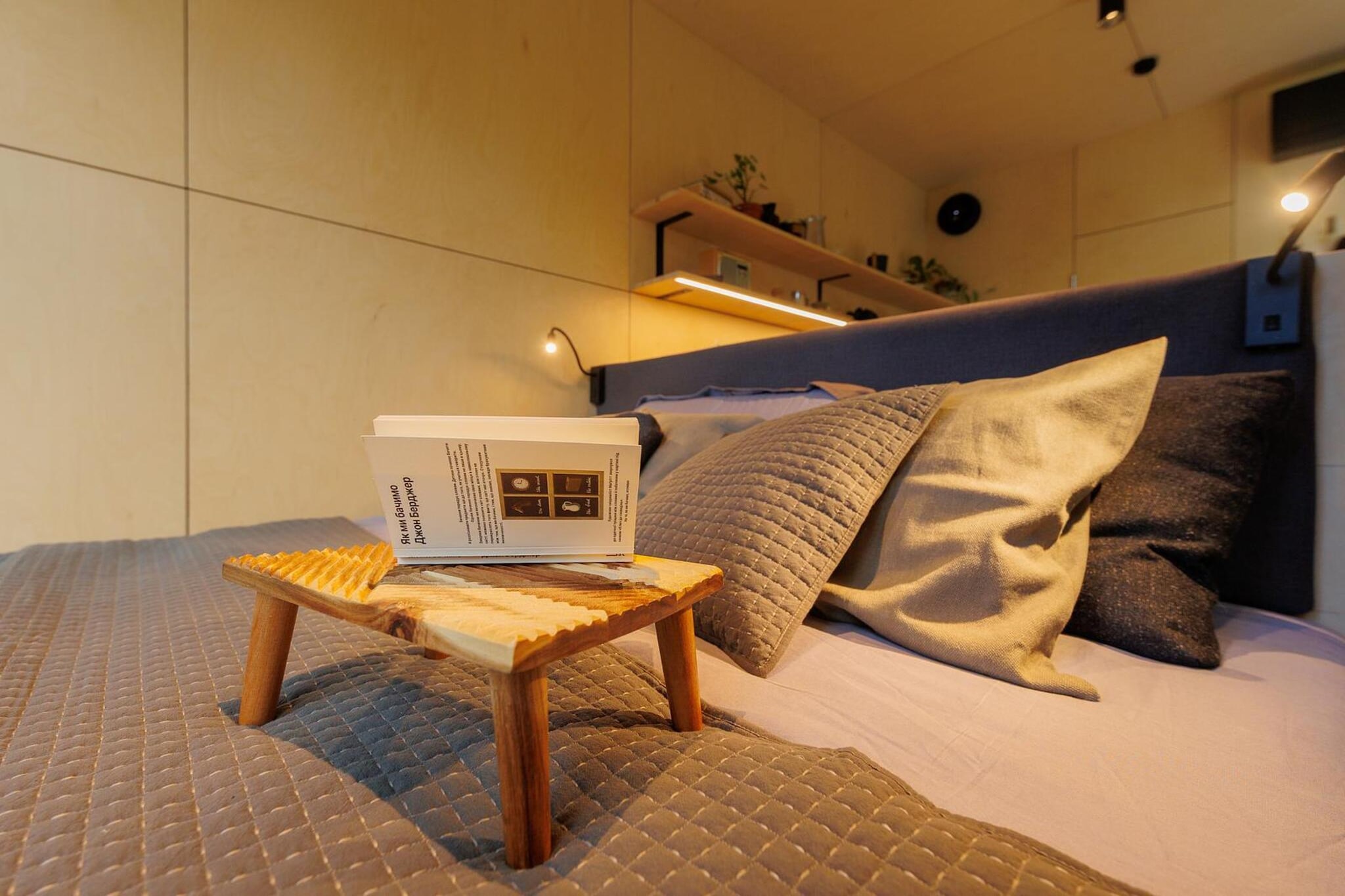 River Mirror Lodge with hot tub and panoramic view | 2 people - Chambre