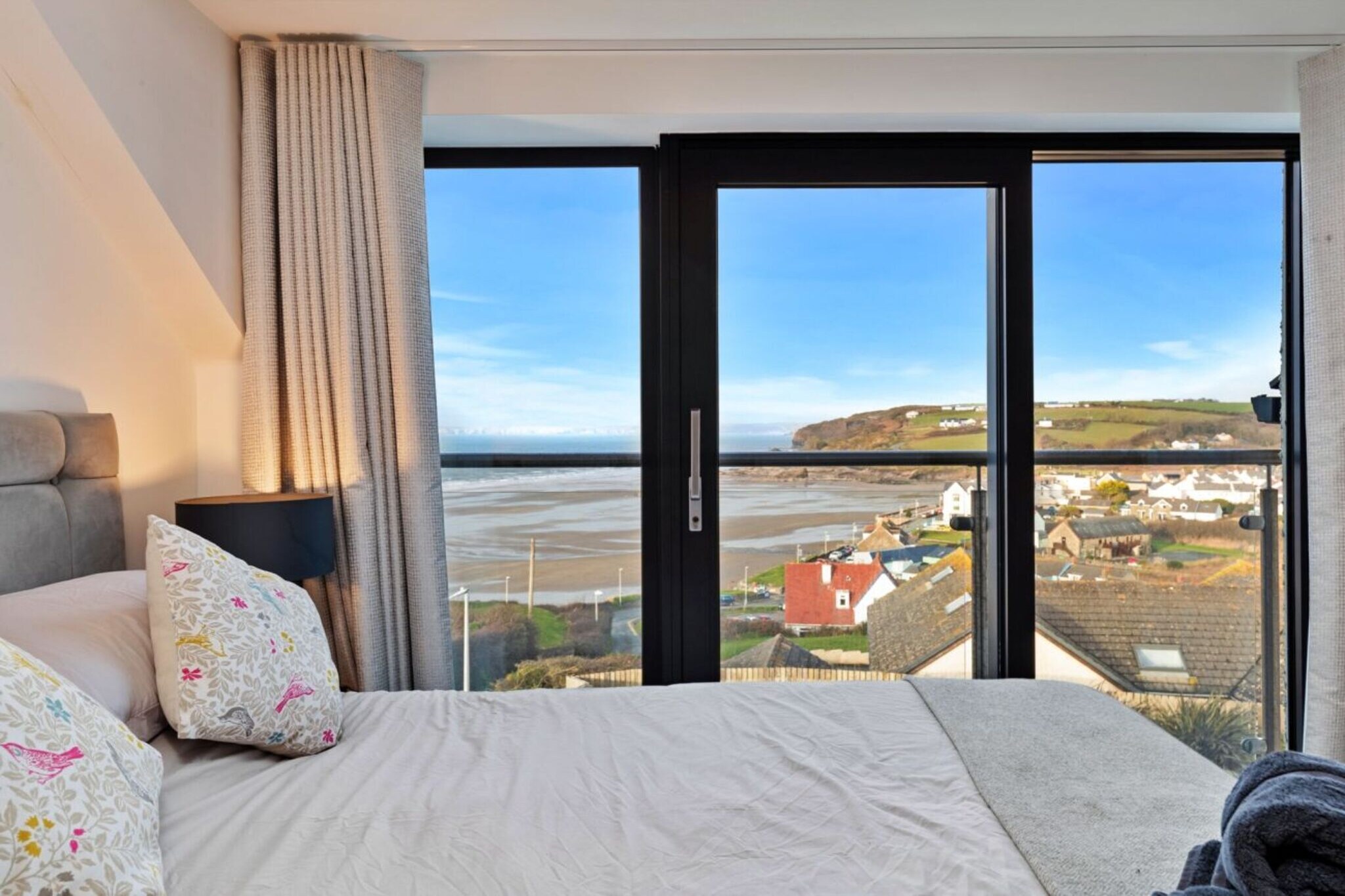 No.1 Sand Banks - Slaapkamer