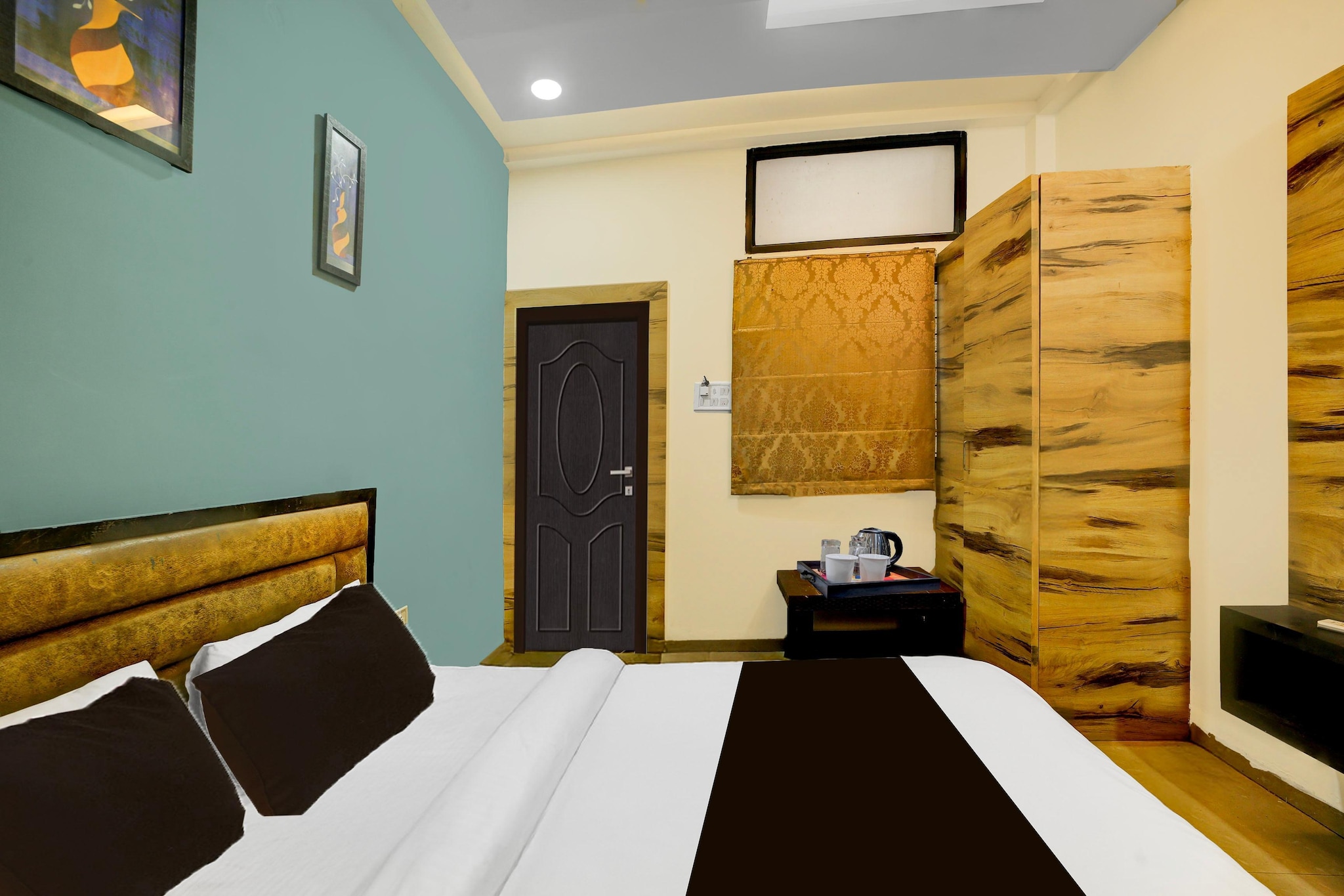 Comfortable Accommodations: Collection O Vrindavan Palace Colony Formerly Hotel Shivom in Indore offers family rooms with air-conditioning, private bathrooms, work desks, and free toiletries. Each room includes a TV, wardrobe, and tiled floors.

Dining Experience: Guests can enjoy Indian cuisine at the family-friendly restaurant, which serves continental breakfast. The on-site restaurant provides a relaxed atmosphere for meals.

Convenient Facilities: The hotel features a lift, 24-hour front desk, housekeeping service, room service, and luggage storage. Free WiFi is available throughout the property.

Nearby Attractions: ISKCON Indore is 4 km away, Indore Junction Station 7 km, and Rajwada Palace 8 km from the hotel. Devi Ahilya Bai Holkar Airport is 13 km distant.

Unmarried couples are warmly welcome at this property.
Guests with local ID proof are warmly welcome.
Early Check-In Policy: A full day’s room rate will be charged for check-ins before 6:00 AM. Complimentary early check-in is available between 6:00 AM and 10:00 AM, subject to room availability.
Check-in is only available to guests aged 18 and above. Please provide a government-issued ID to confirm your age.