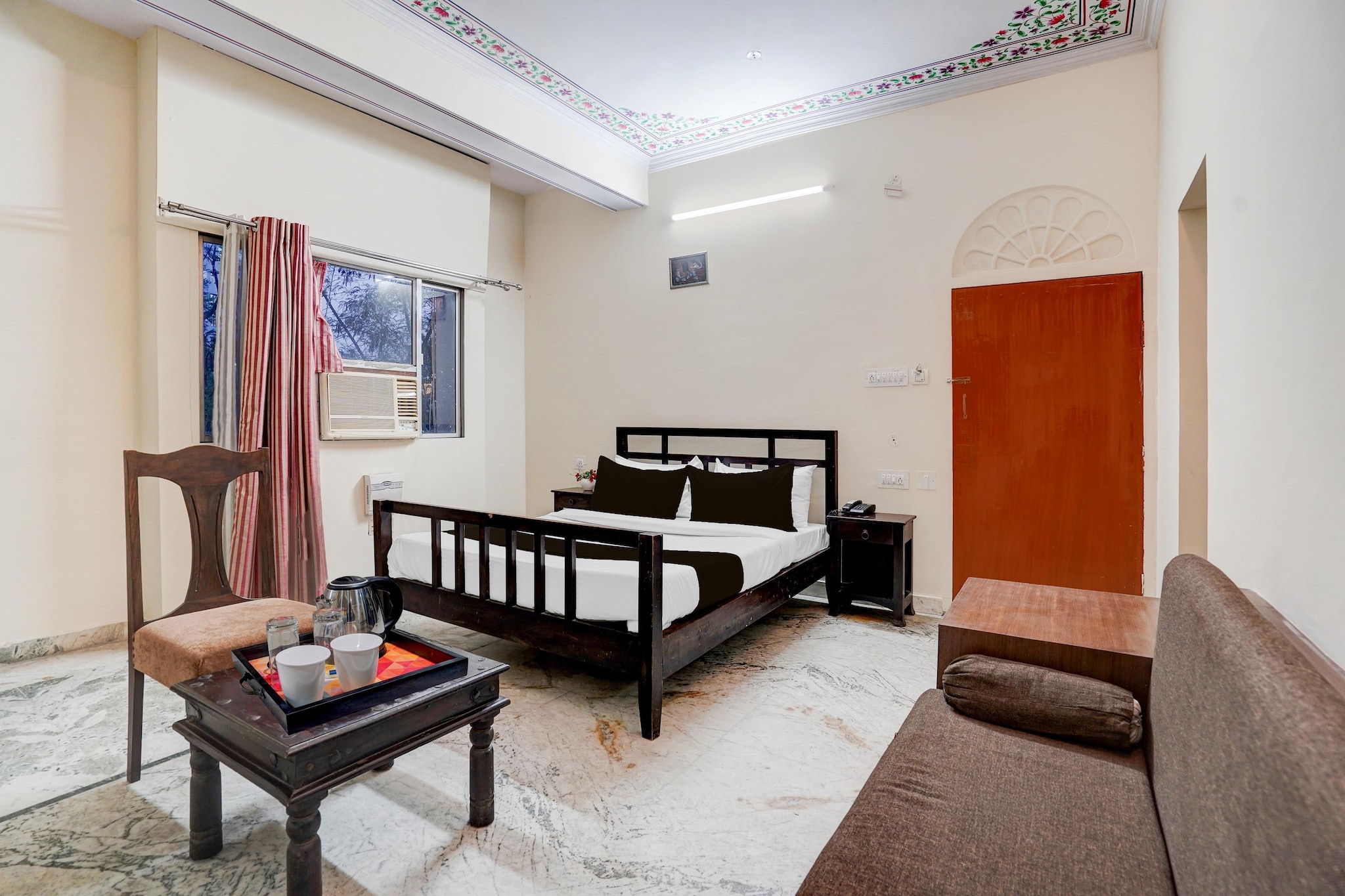 Enjoy a comfortable and hassle-free experience at our thoughtfully designed property. Each room is equipped with modern amenities, cozy bedding, and elegant decor to make you feel right at home. Located conveniently with easy access to public transport and major attractions, it's perfect for both business and leisure travelers. Cleanliness and guest comfort are our top priorities, and our team is available 24/7 to assist you throughout your stay.
Unmarried couples are warmly welcome at this property.
Guests with local ID proof are warmly welcome.
Foreign guests are welcome and allowed to stay at this property without any restrictions
Early Check-In Policy: A full day’s room rate will be charged for check-ins before 6:00 AM. Complimentary early check-in is available between 6:00 AM and 10:00 AM, subject to room availability.
Check-in is only available to guests aged 18 and above. Please provide a government-issued ID to confirm your age.