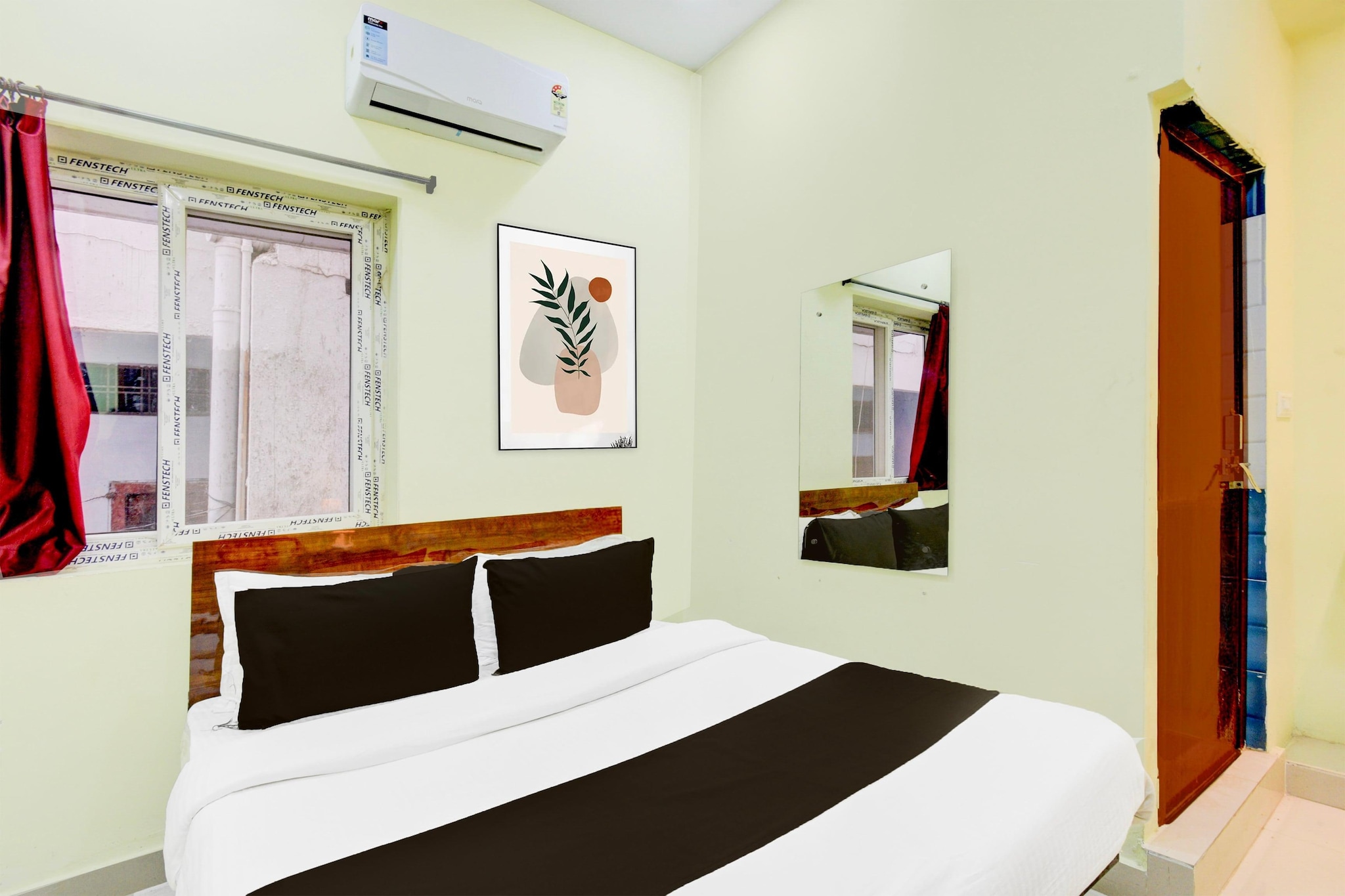 Enjoy a comfortable and hassle-free experience at our thoughtfully designed property. Each room is equipped with modern amenities, cozy bedding, and elegant decor to make you feel right at home. Located conveniently with easy access to public transport and major attractions, it's perfect for both business and leisure travelers. Cleanliness and guest comfort are our top priorities, and our team is available 24/7 to assist you throughout your stay.
 
Unmarried couples are warmly welcome at this property.
Guests with local ID proof are warmly welcome.
Foreign guests are welcome and allowed to stay at this property without any restrictions
Early Check-In Policy: A full day’s room rate will be charged for check-ins before 6:00 AM. Complimentary early check-in is available between 6:00 AM and 10:00 AM, subject to room availability.
 
Check-in is only available to guests aged 18 and above. Please provide a government-issued ID to confirm your age.